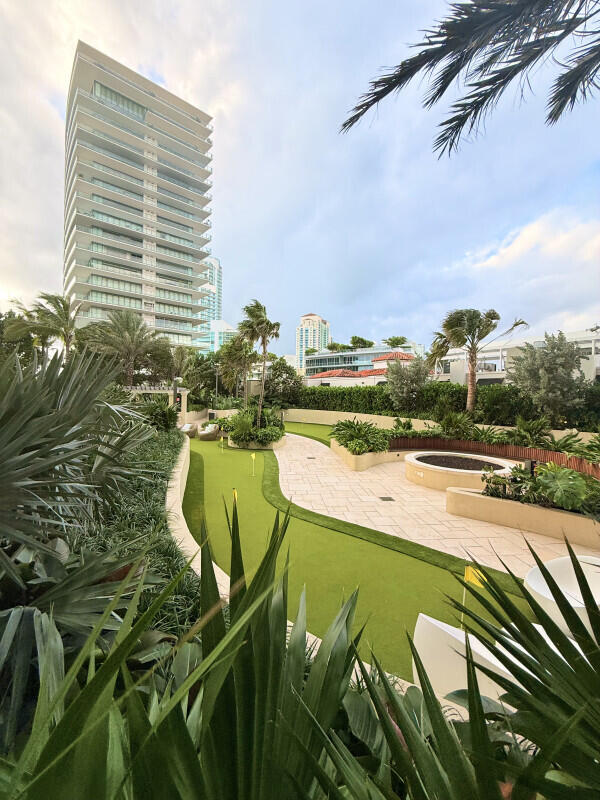 image South Pointe Towers20