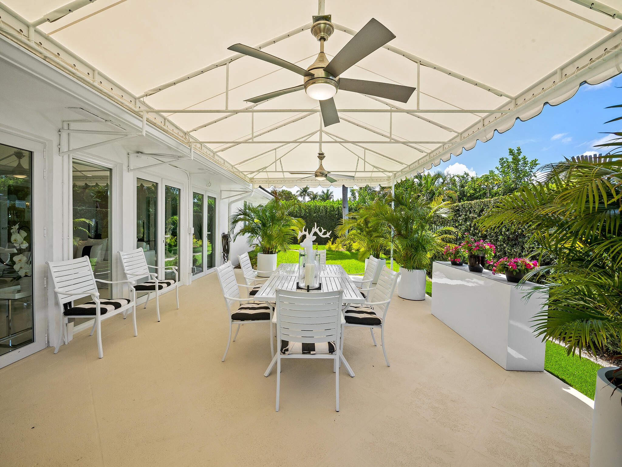 2831 NE 40th Fort Lauderdale, FL 33308