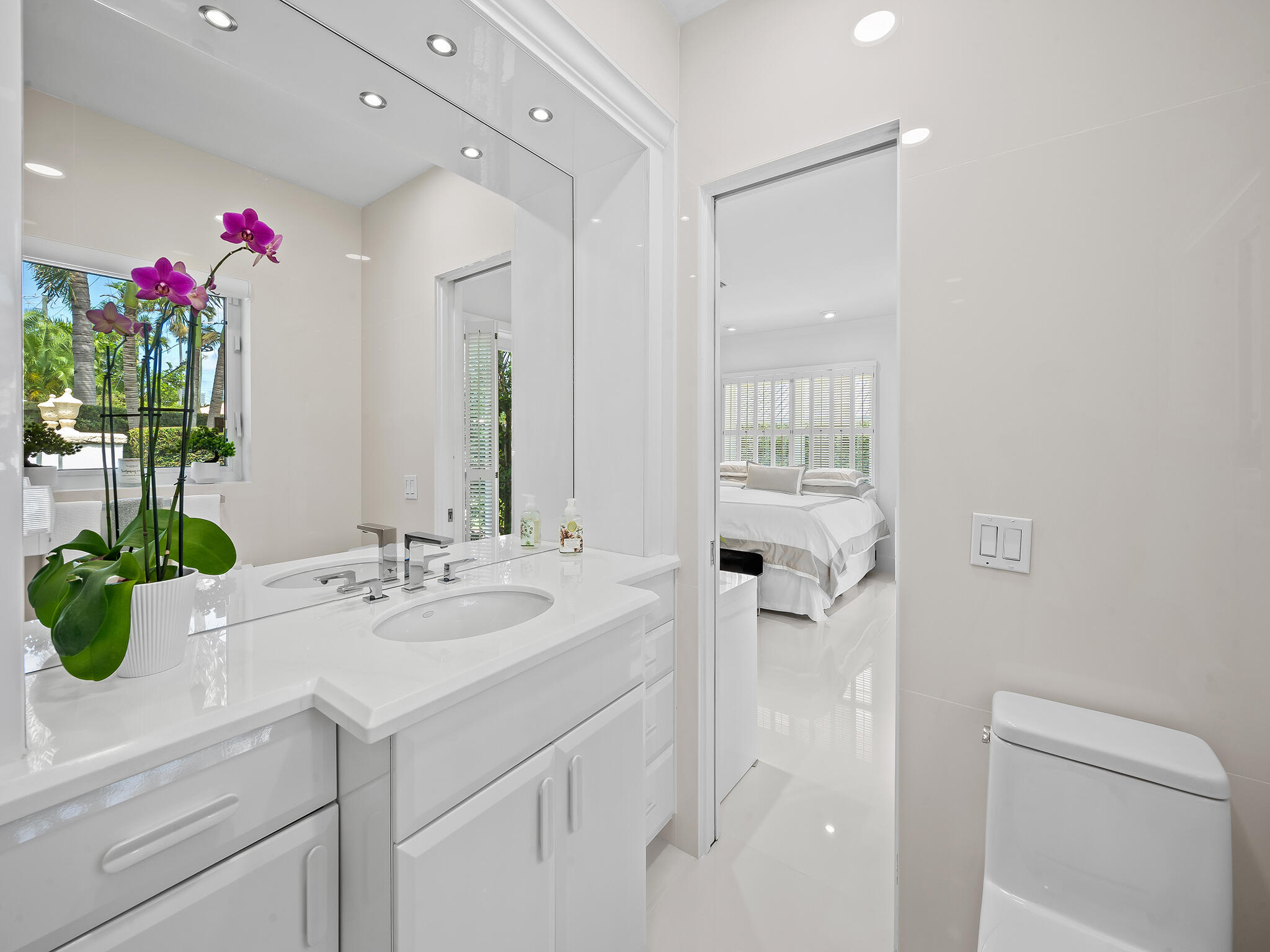 2831 NE 40th Fort Lauderdale, FL 33308