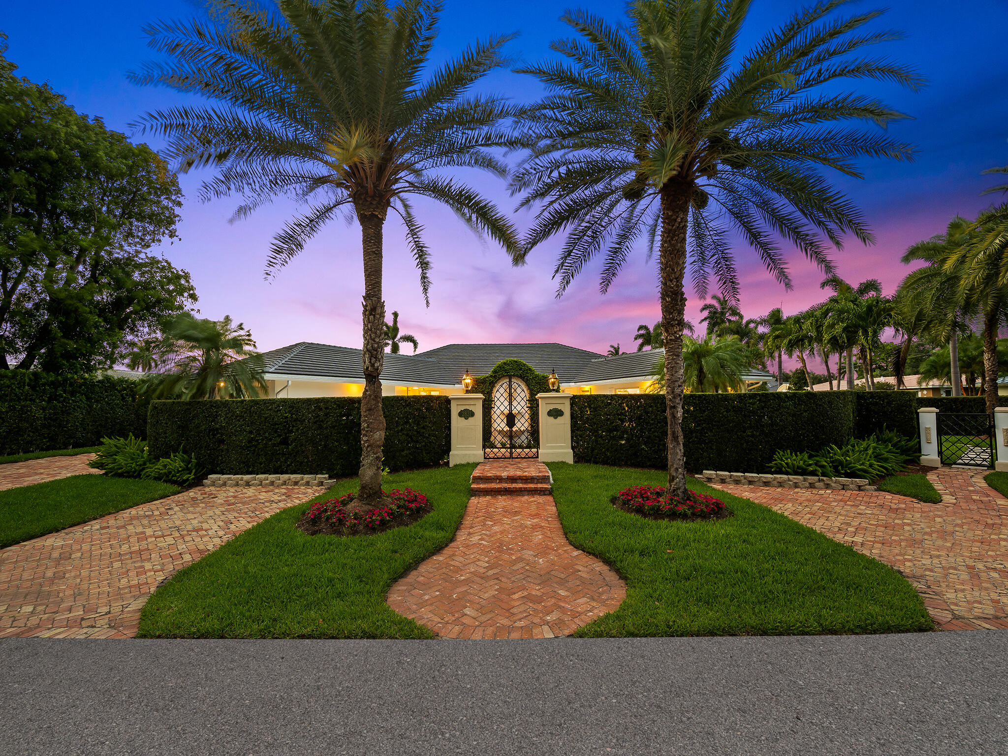 2831 NE 40th Fort Lauderdale, FL 33308