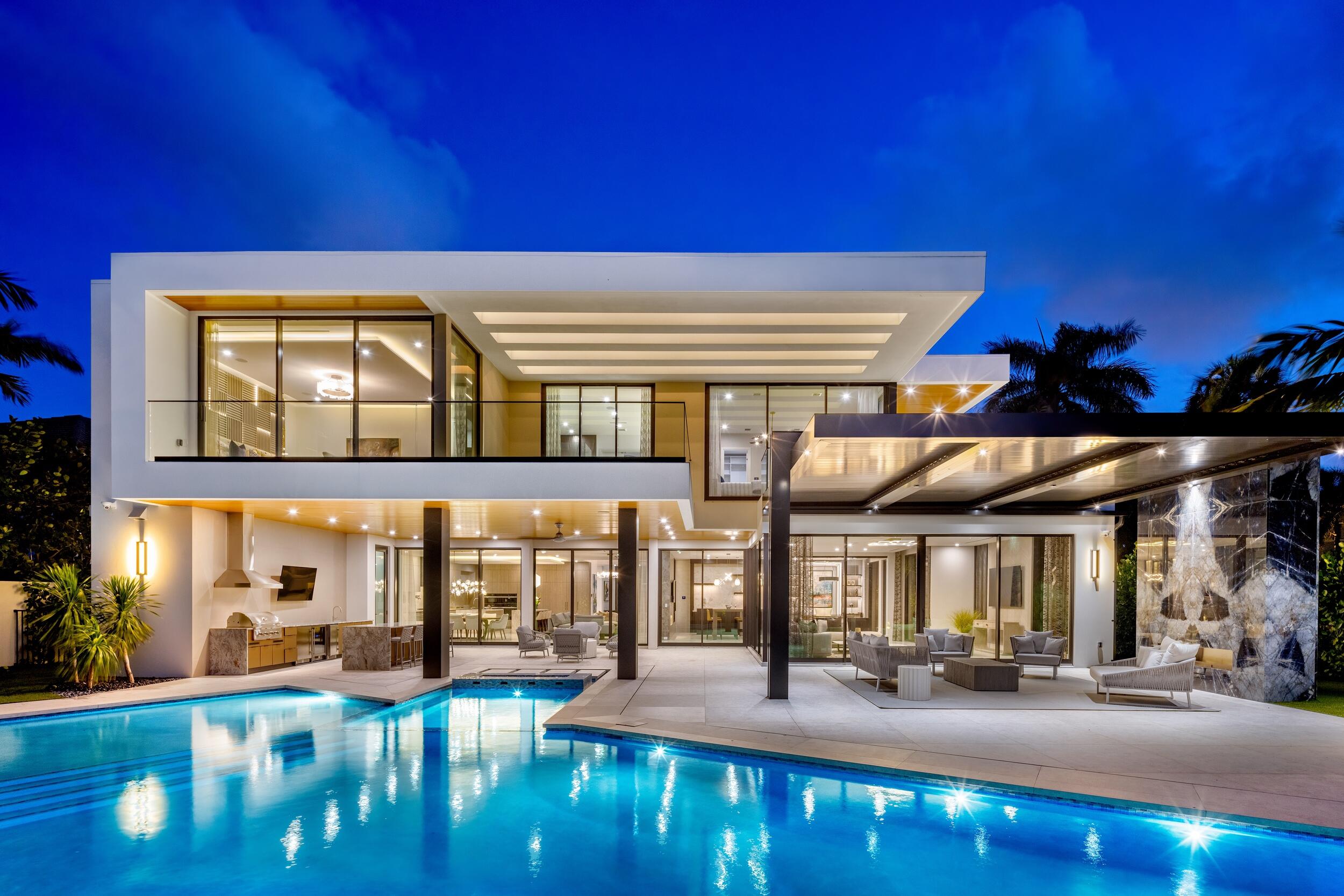 217 Thatch Palm