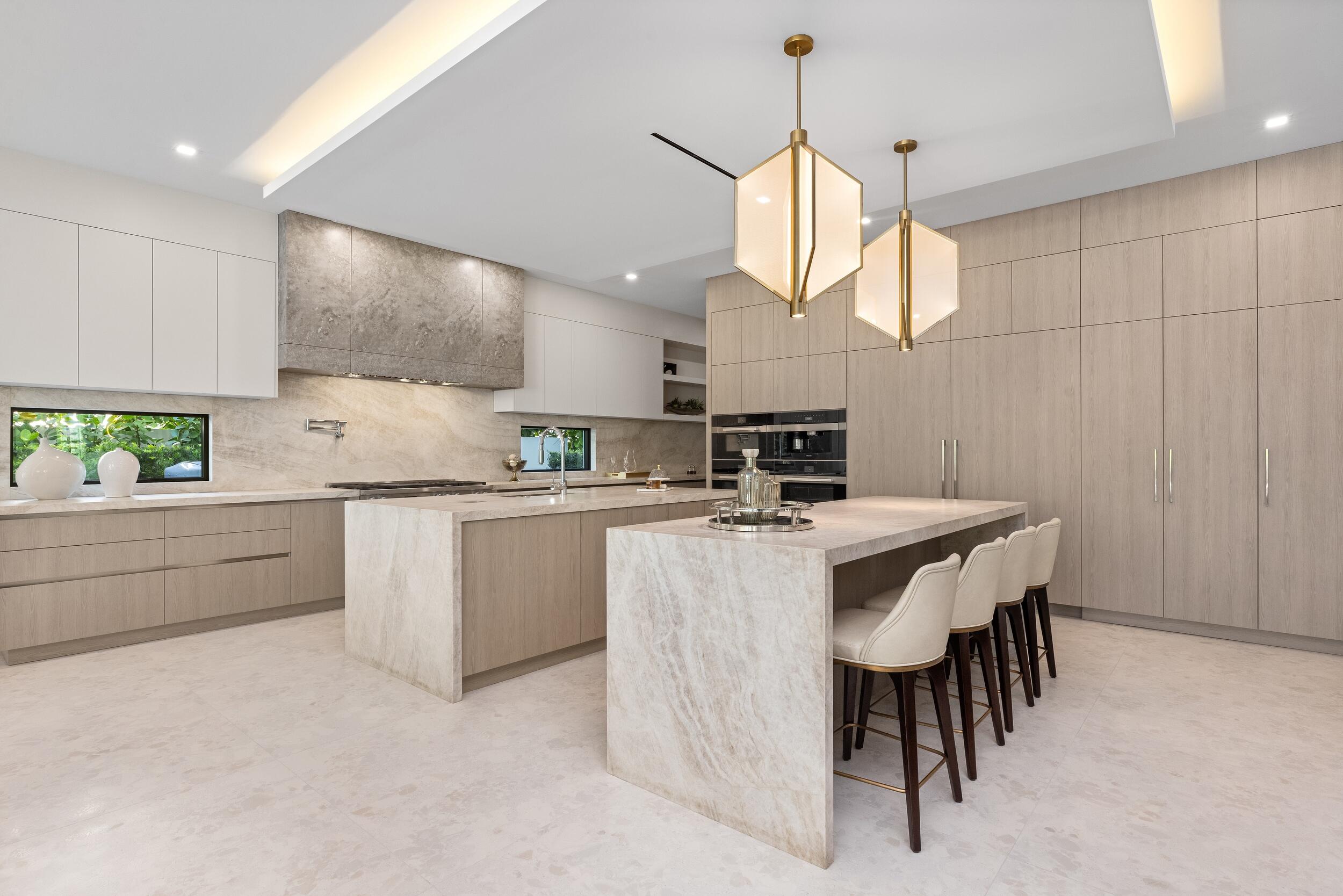217 Thatch Palm Boca Raton, FL 33432