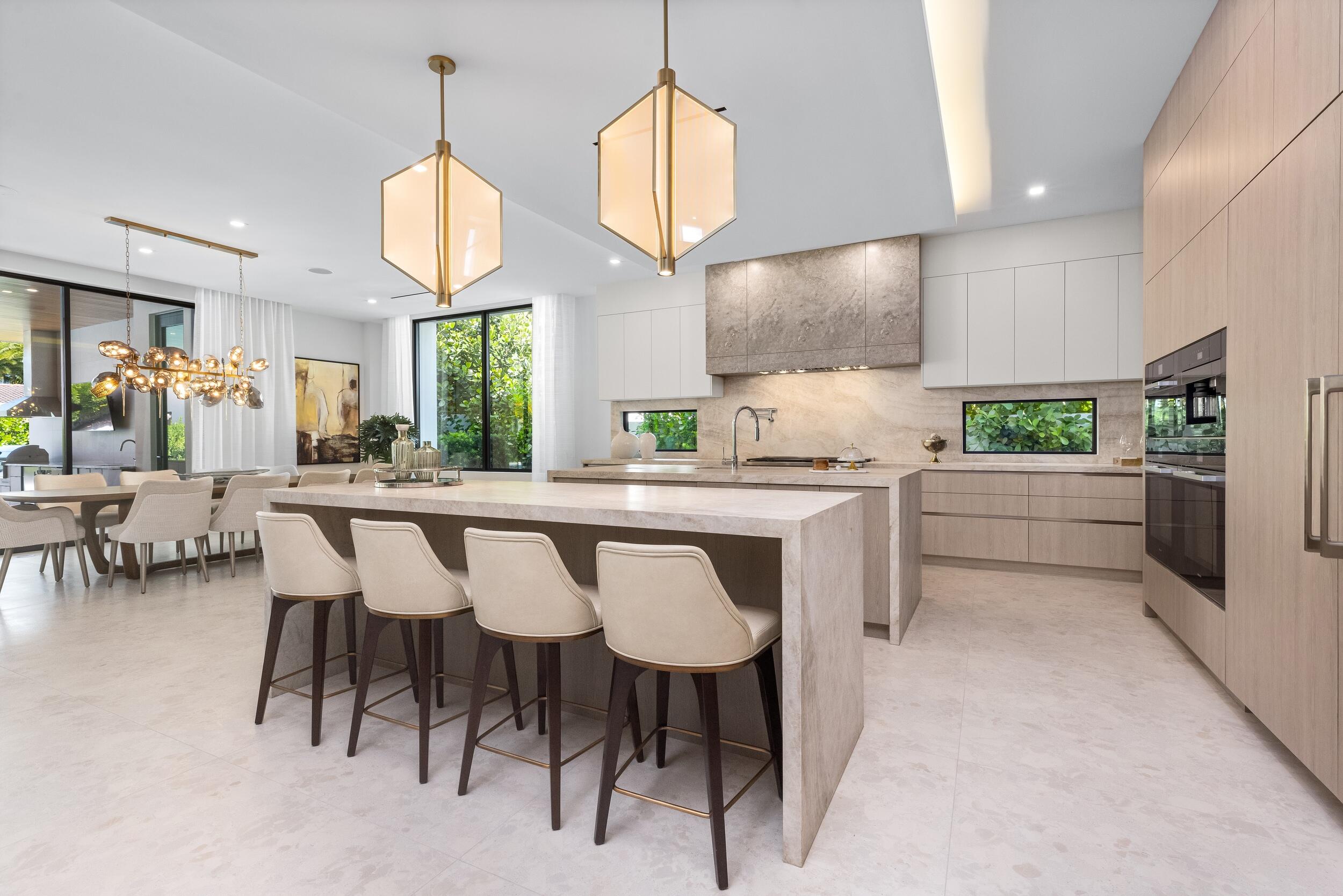 217 Thatch Palm Boca Raton, FL 33432