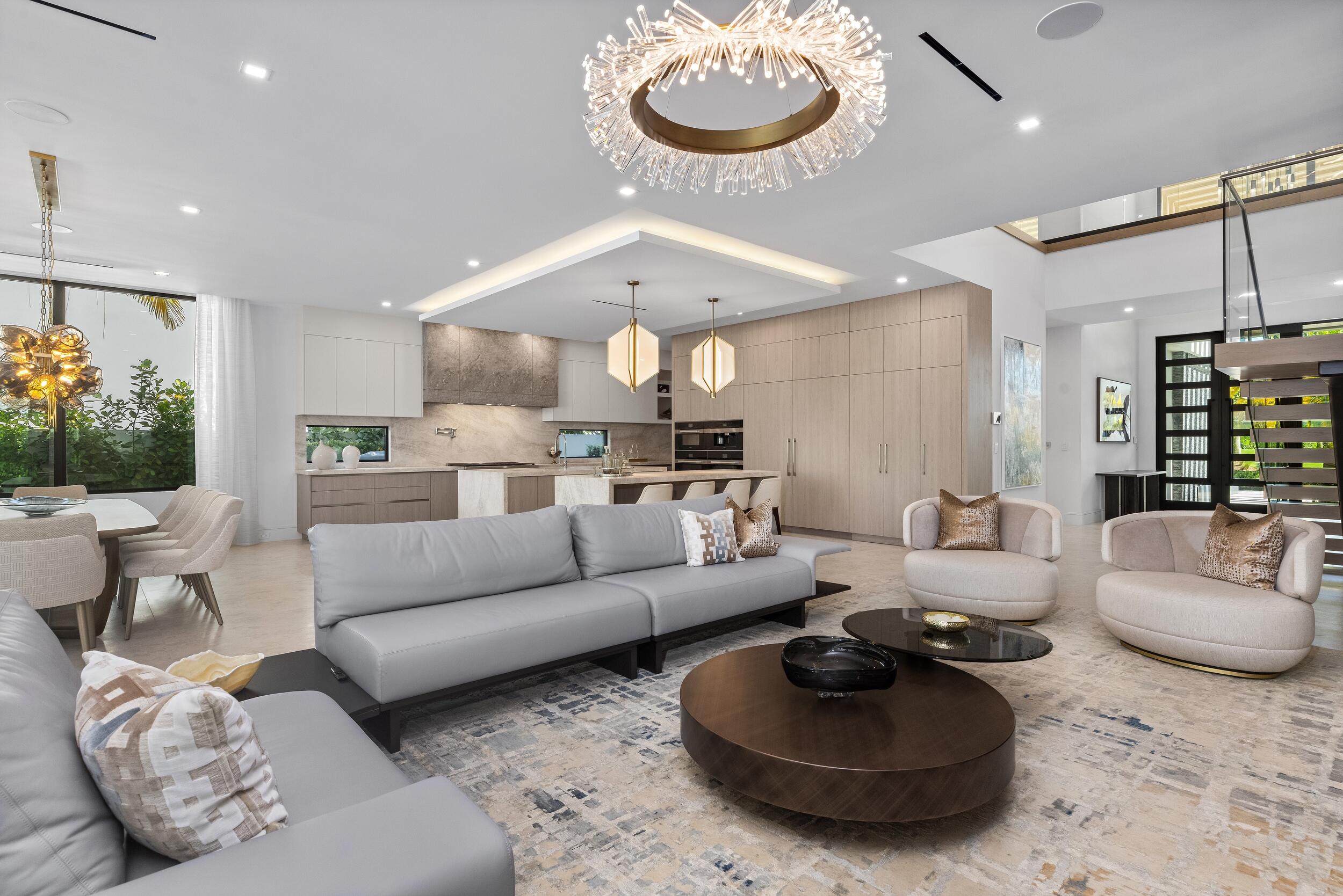 217 Thatch Palm Boca Raton, FL 33432