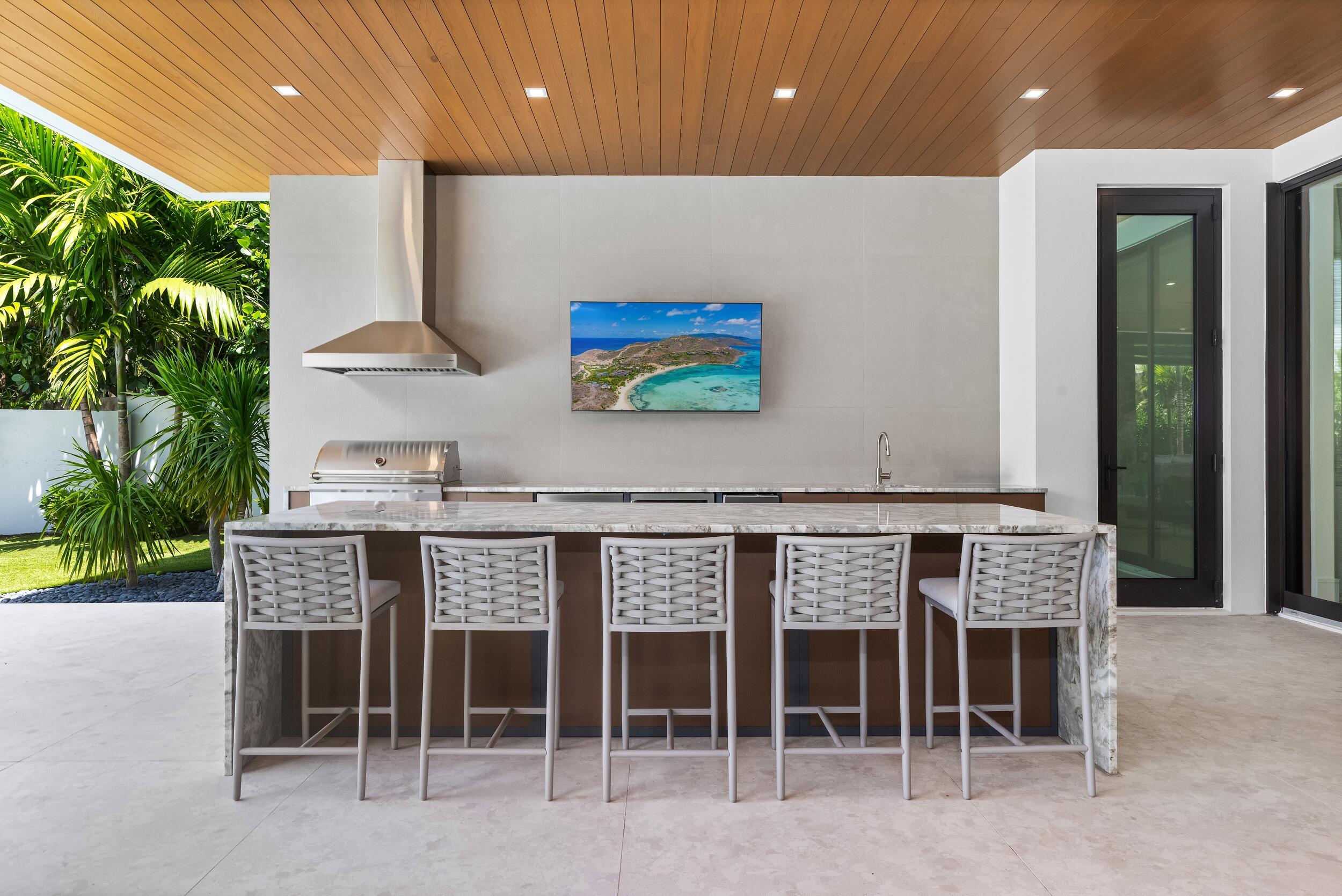 217 Thatch Palm Boca Raton, FL 33432
