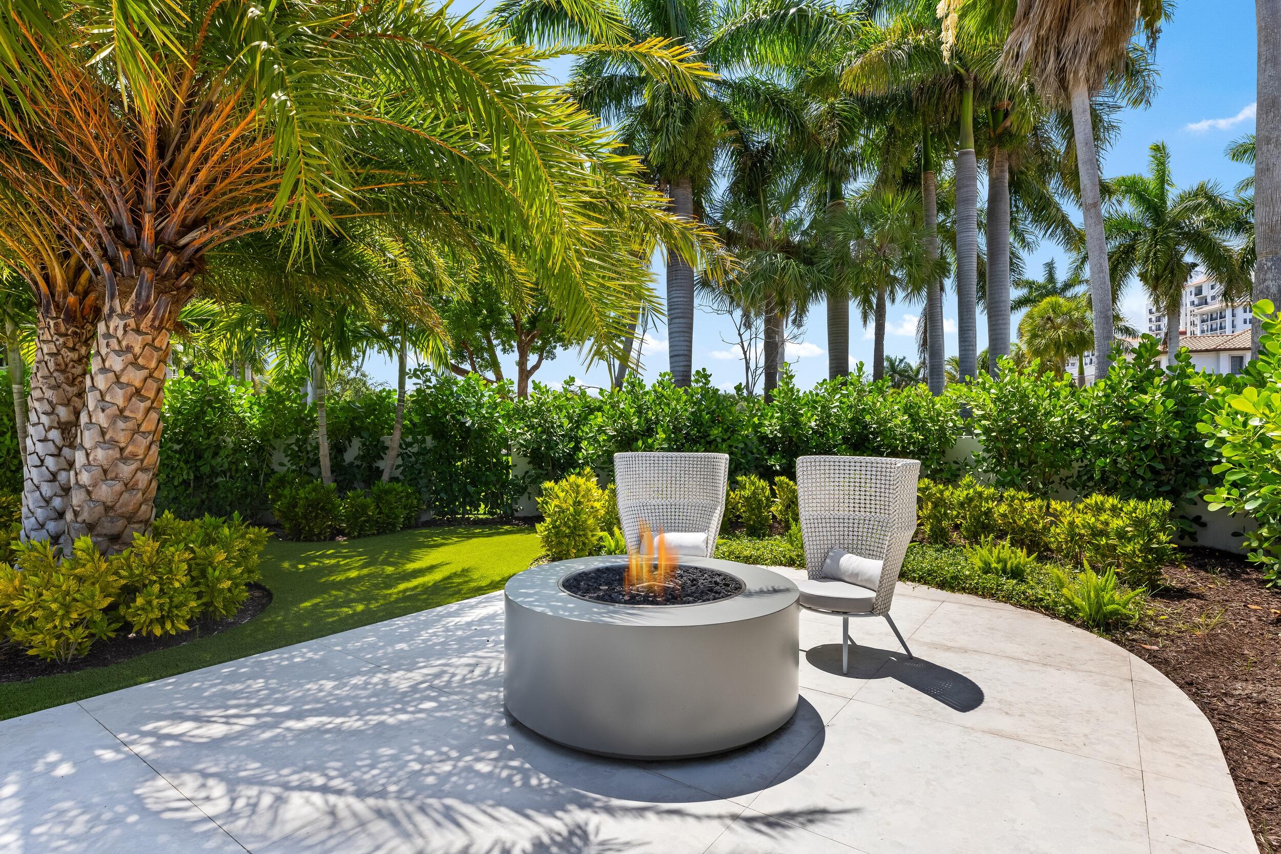 217 Thatch Palm Boca Raton, FL 33432