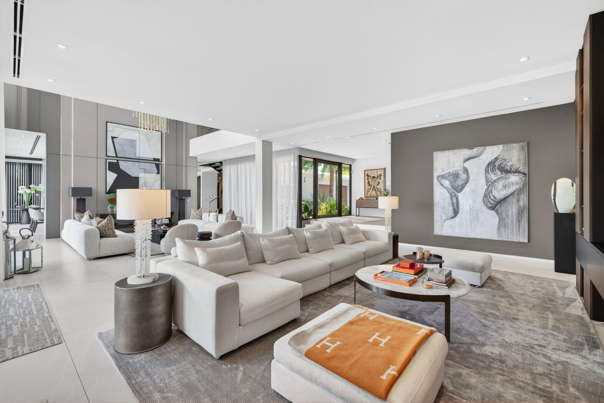 1529 Middle Riv Fort Lauderdale, FL 33304