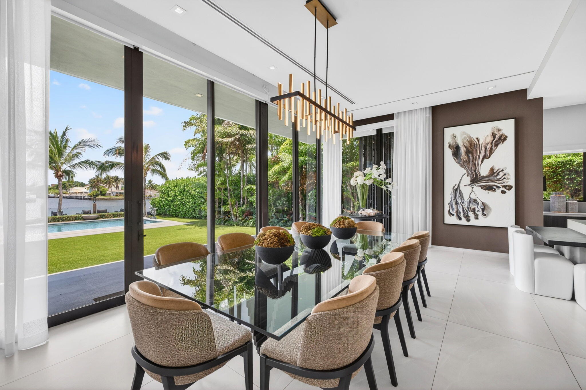 1529 Middle Riv Fort Lauderdale, FL 33304
