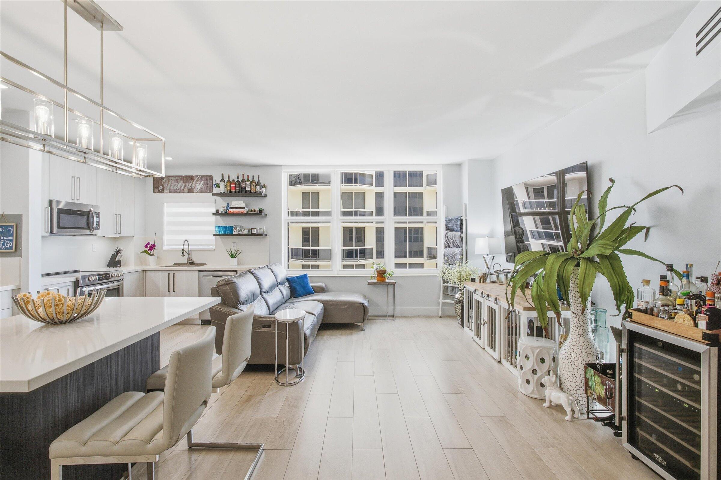4747 Collins #1109 Miami Beach, FL 33140