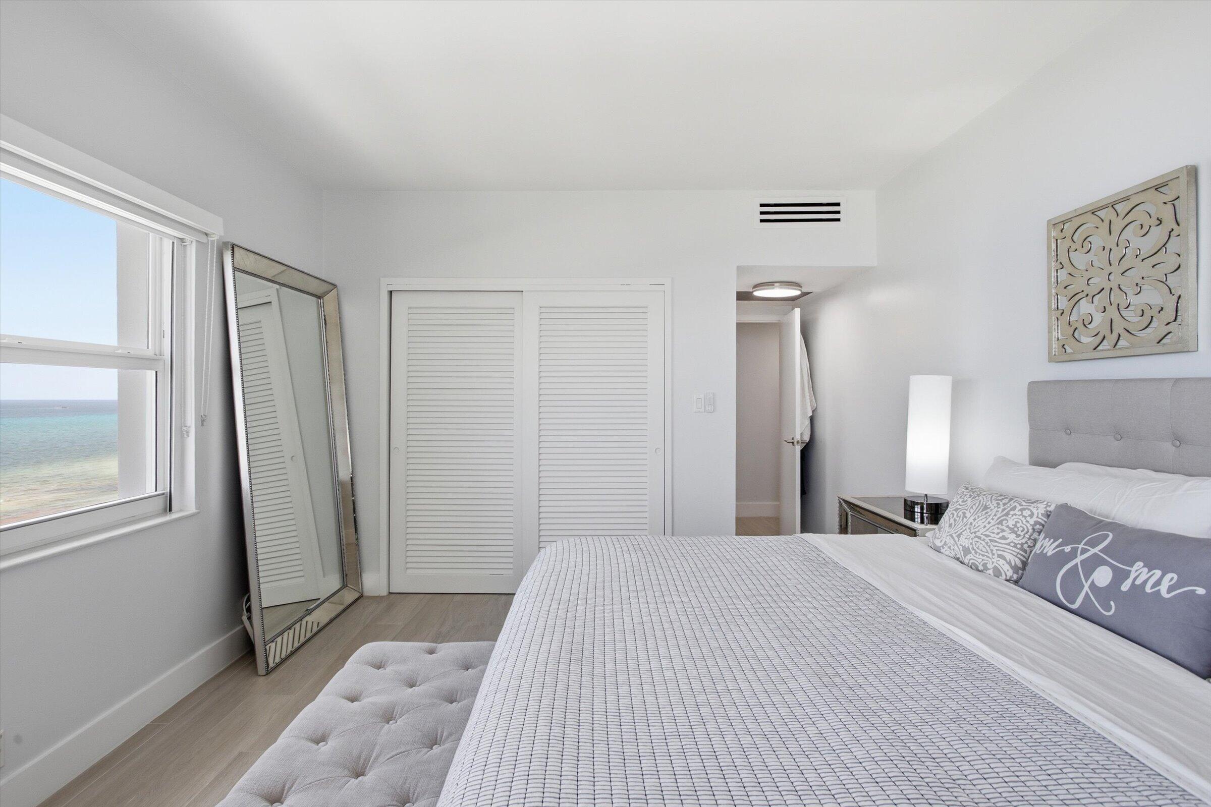 4747 Collins #1109 Miami Beach, FL 33140