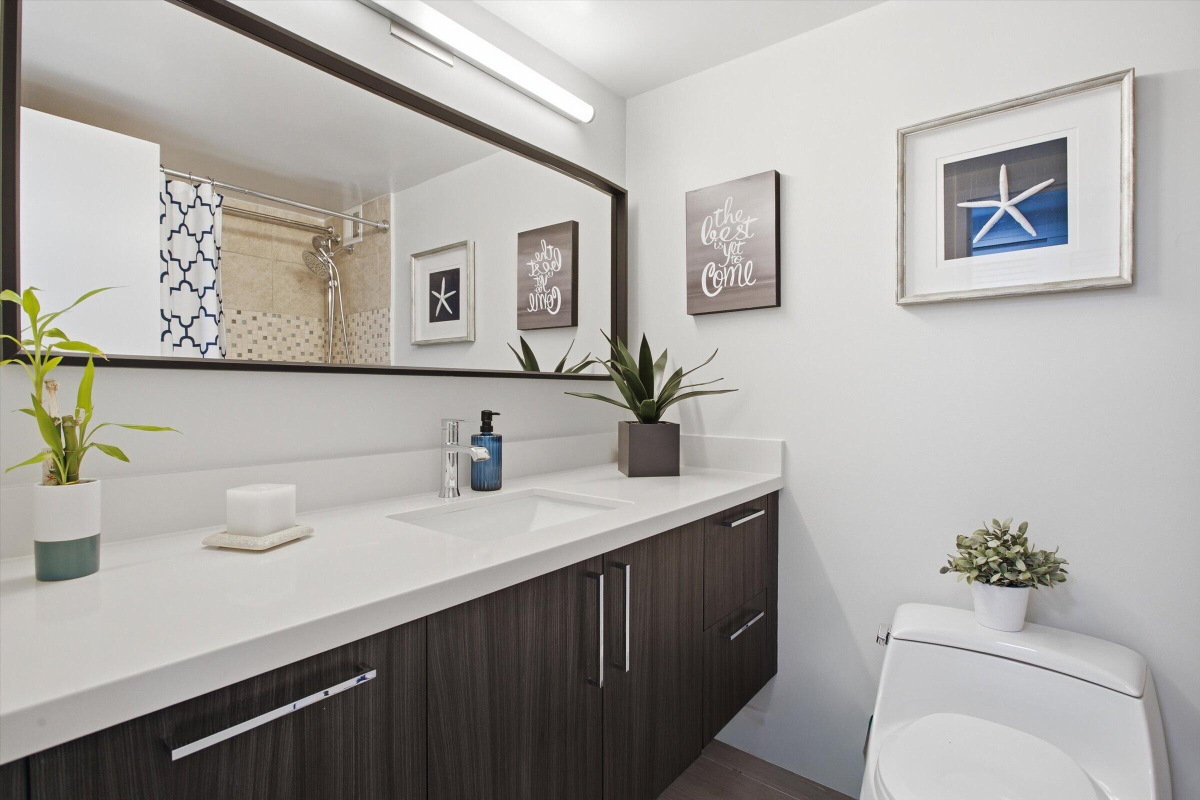 4747 Collins #1109 Miami Beach, FL 33140