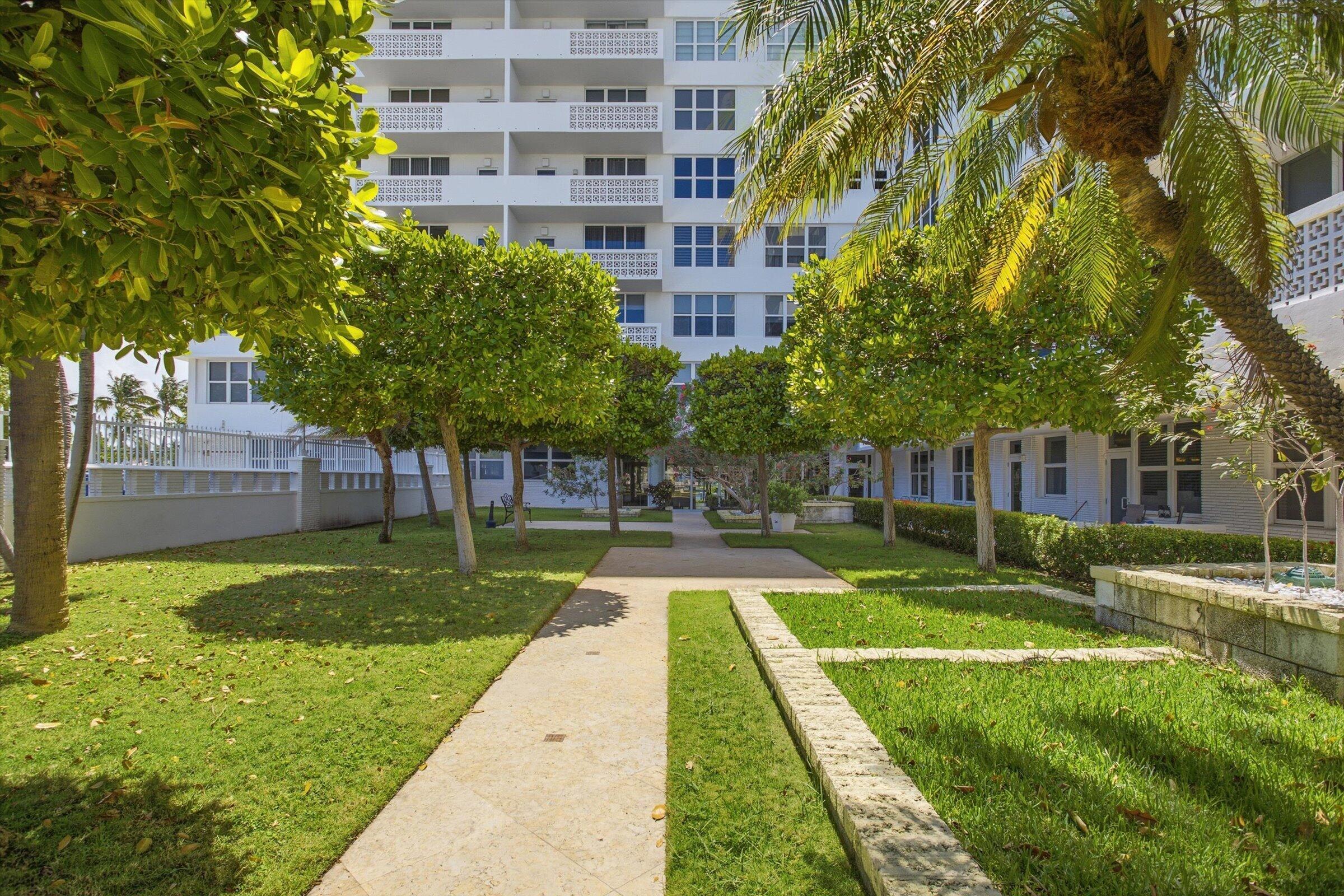 4747 Collins #1109 Miami Beach, FL 33140