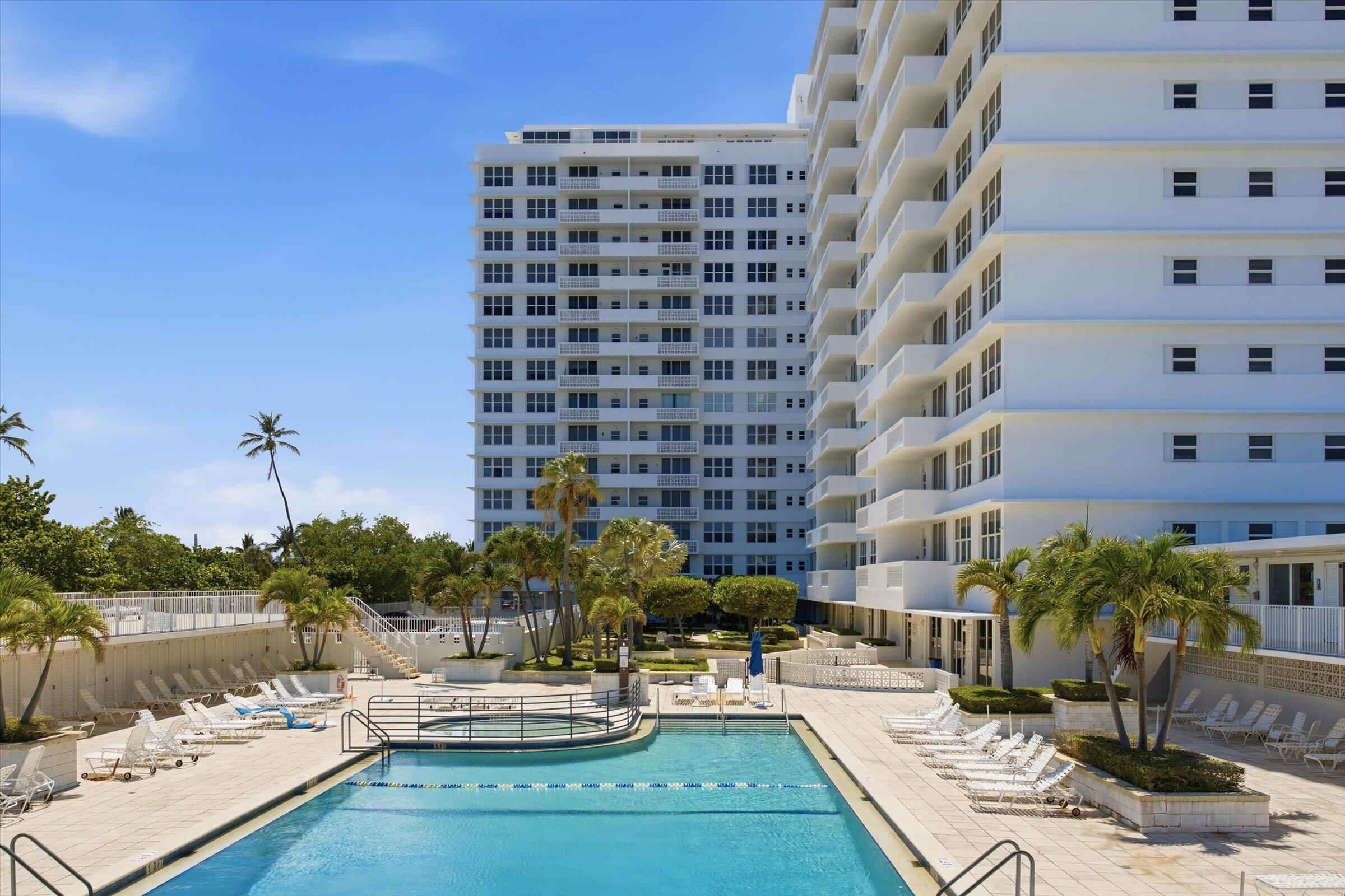 4747 Collins #1109 Miami Beach, FL 33140