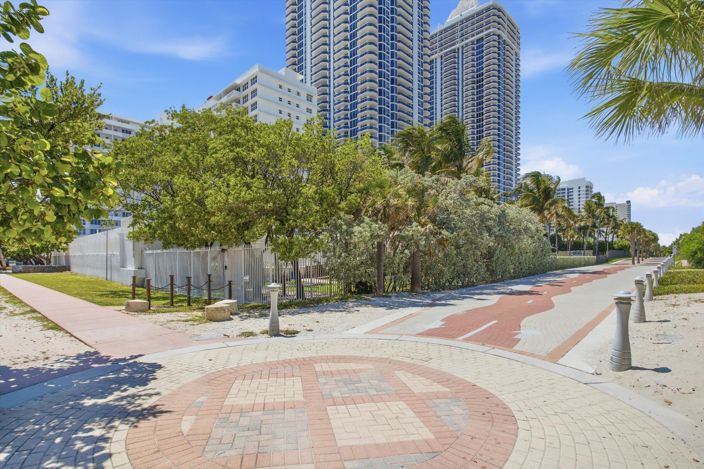 4747 Collins #1109 Miami Beach, FL 33140