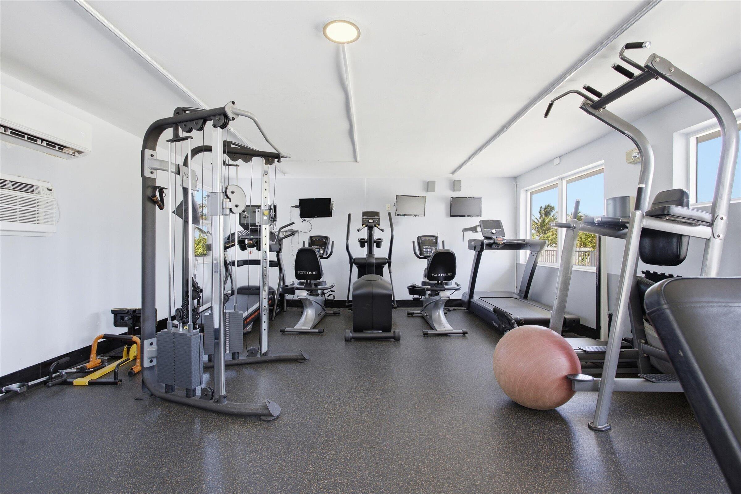 4747 Collins #1109 Miami Beach, FL 33140