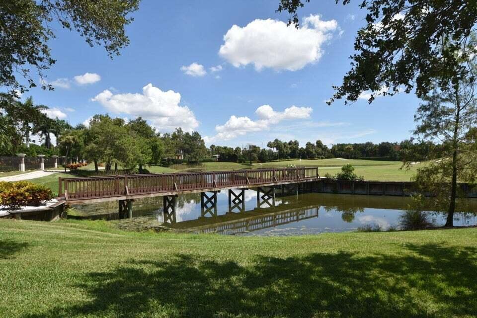 7344 Clunie #13605 Delray Beach, FL 33446