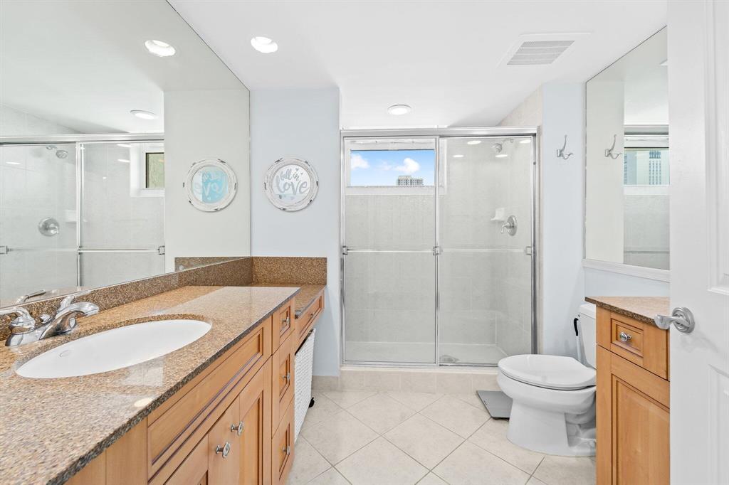 347 N New Riv Dr #1004 Fort Lauderdale, FL 33301