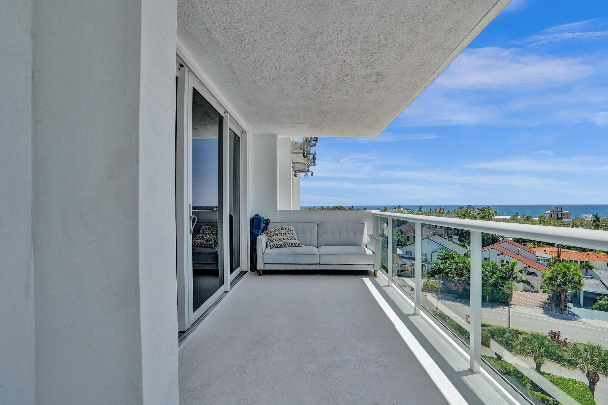 2715 N Ocean #6C Fort Lauderdale, FL 33308