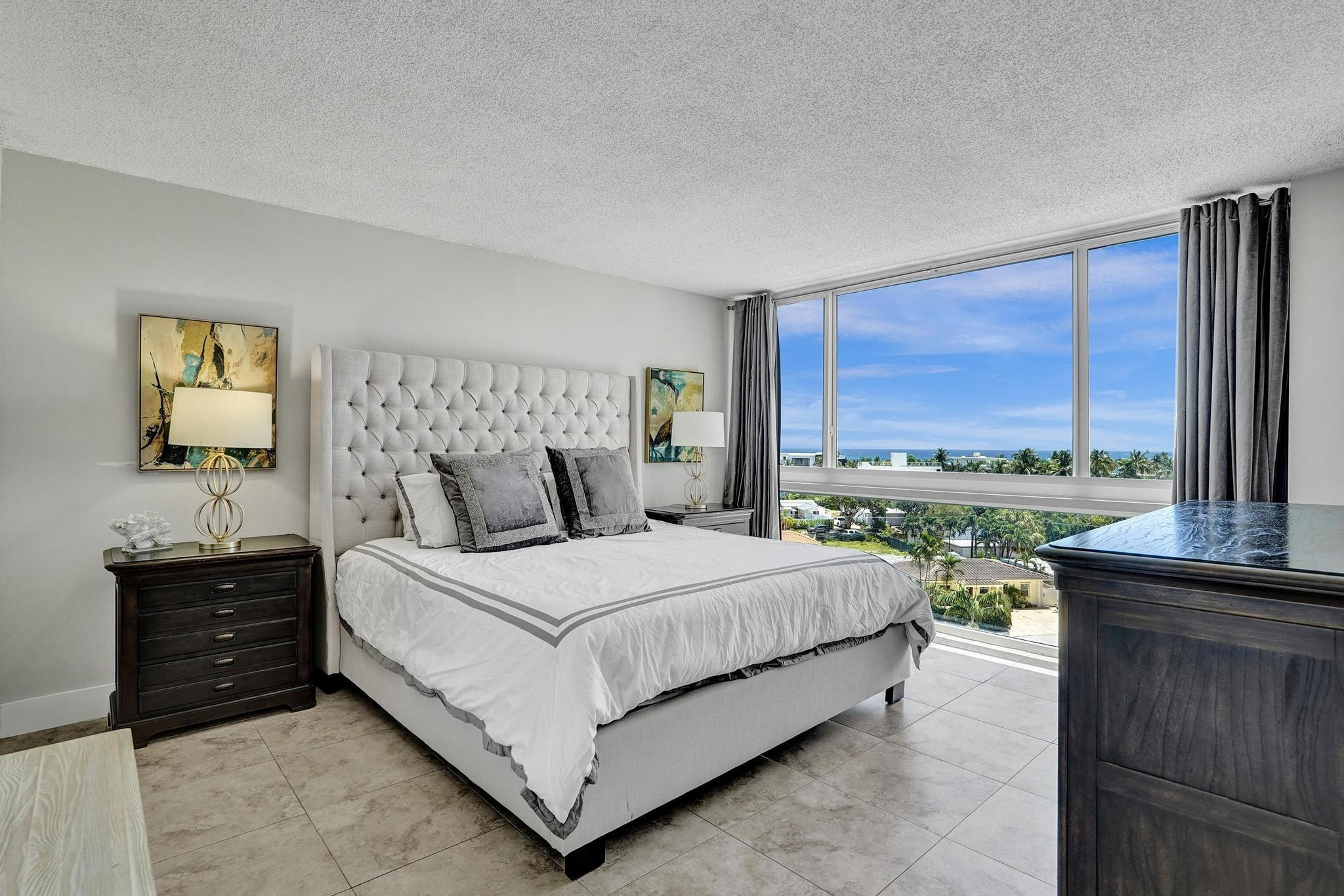 2715 N Ocean #6C Fort Lauderdale, FL 33308