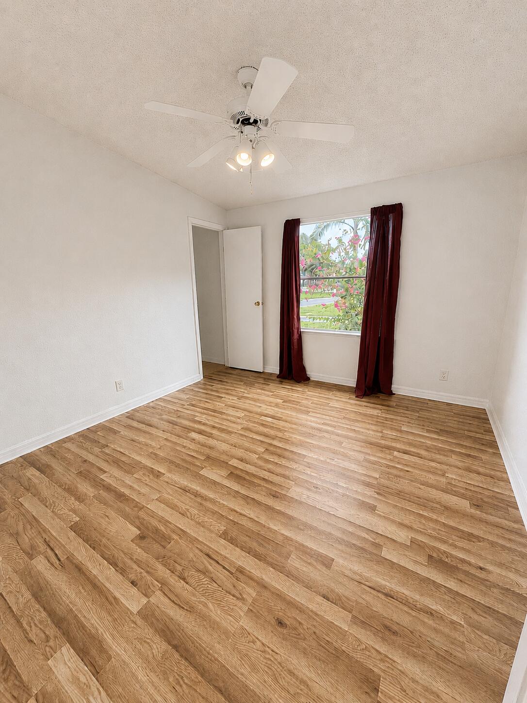 8294 E Clb Rd Boca Raton, FL 33433