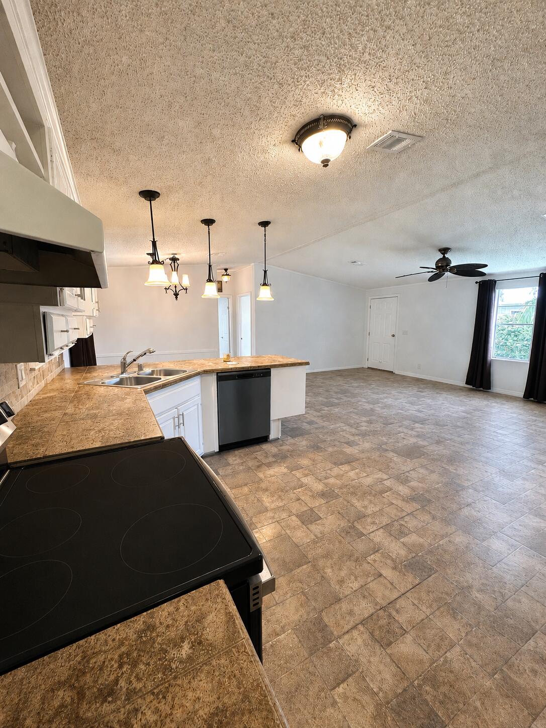 8294 E Clb Rd Boca Raton, FL 33433