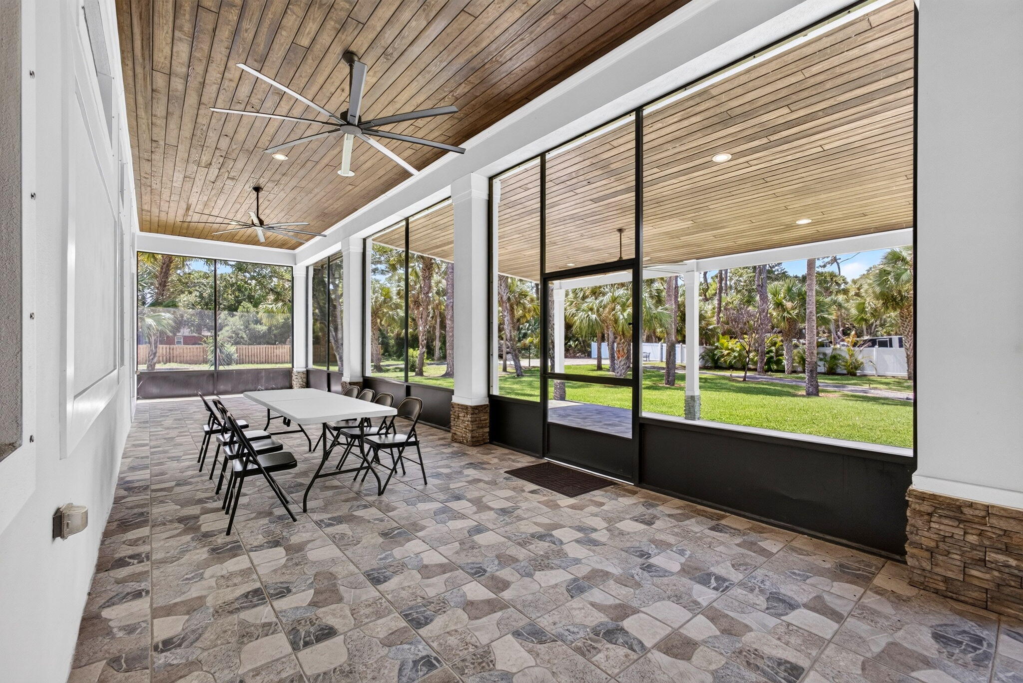 145 24th Ave Vero Beach, FL 32962