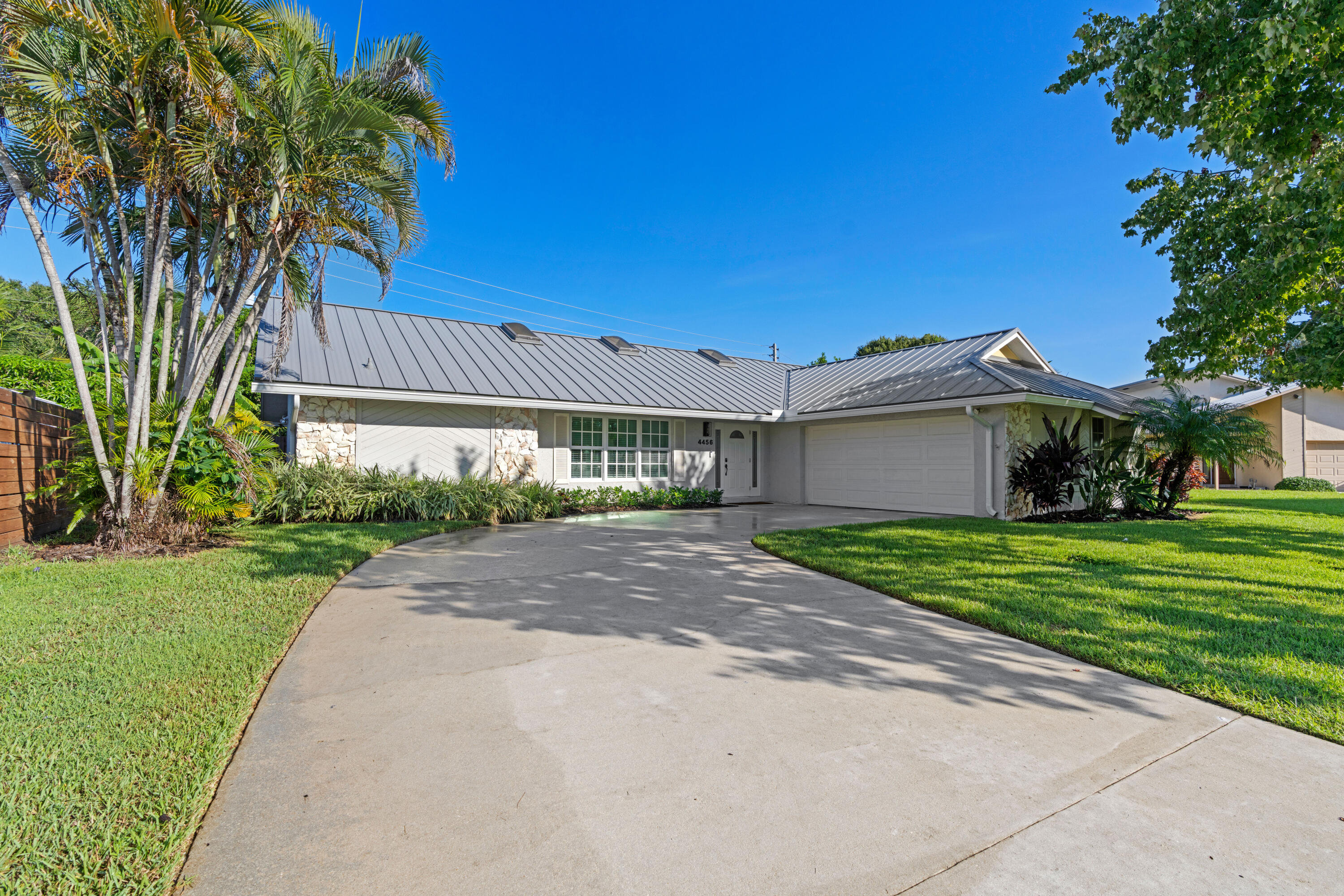 4456 Nicole Cir