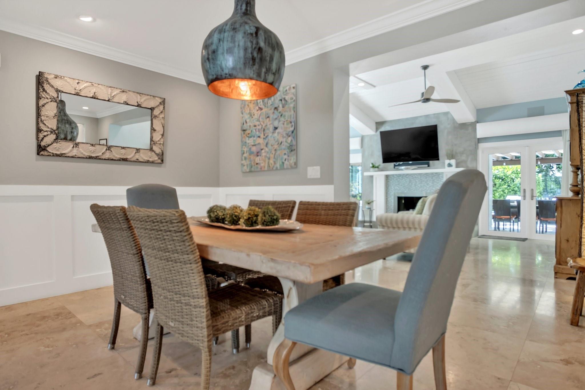 2013 NE 32nd Ave Fort Lauderdale, FL 33305