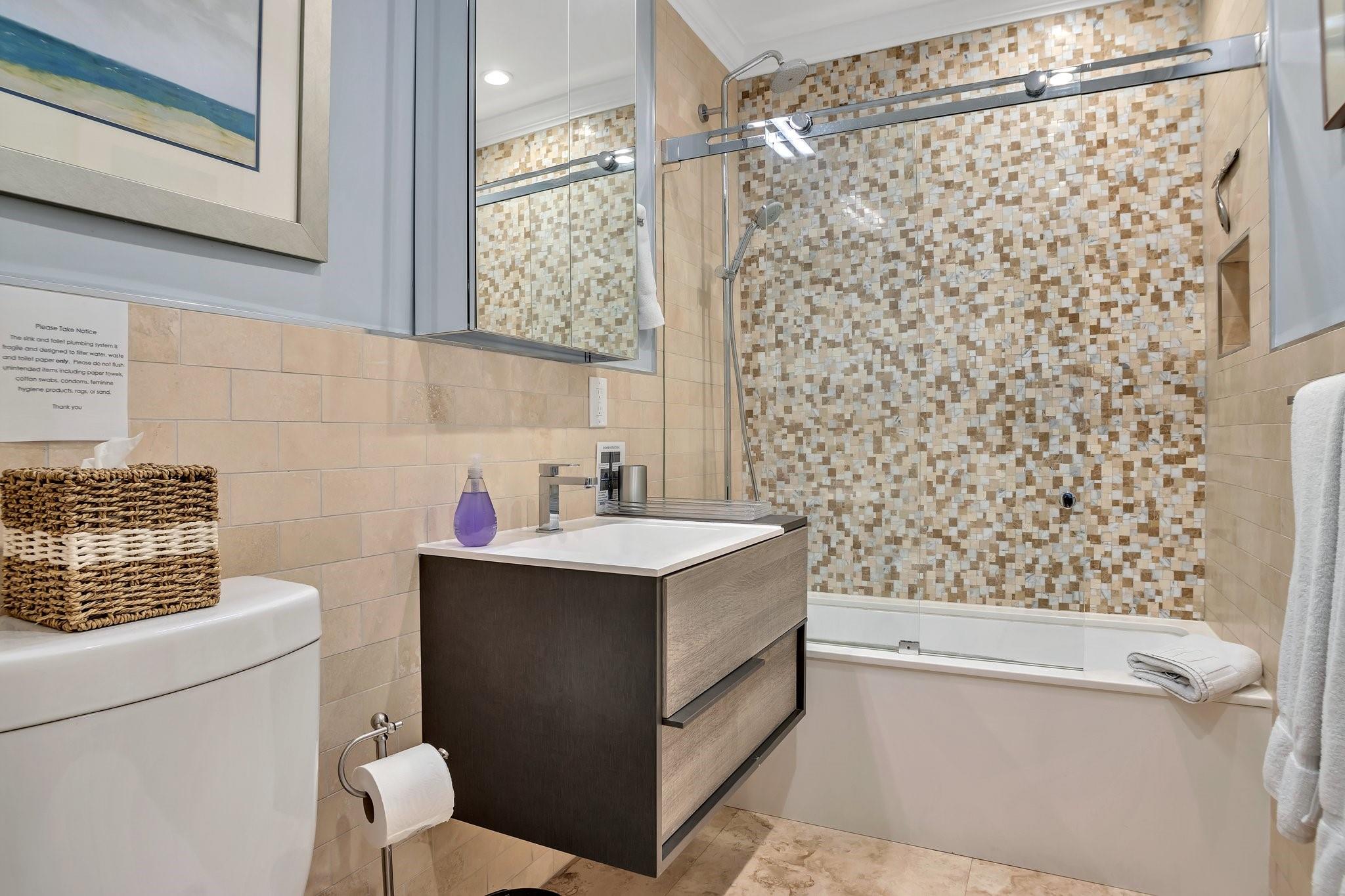 2013 NE 32nd Ave Fort Lauderdale, FL 33305