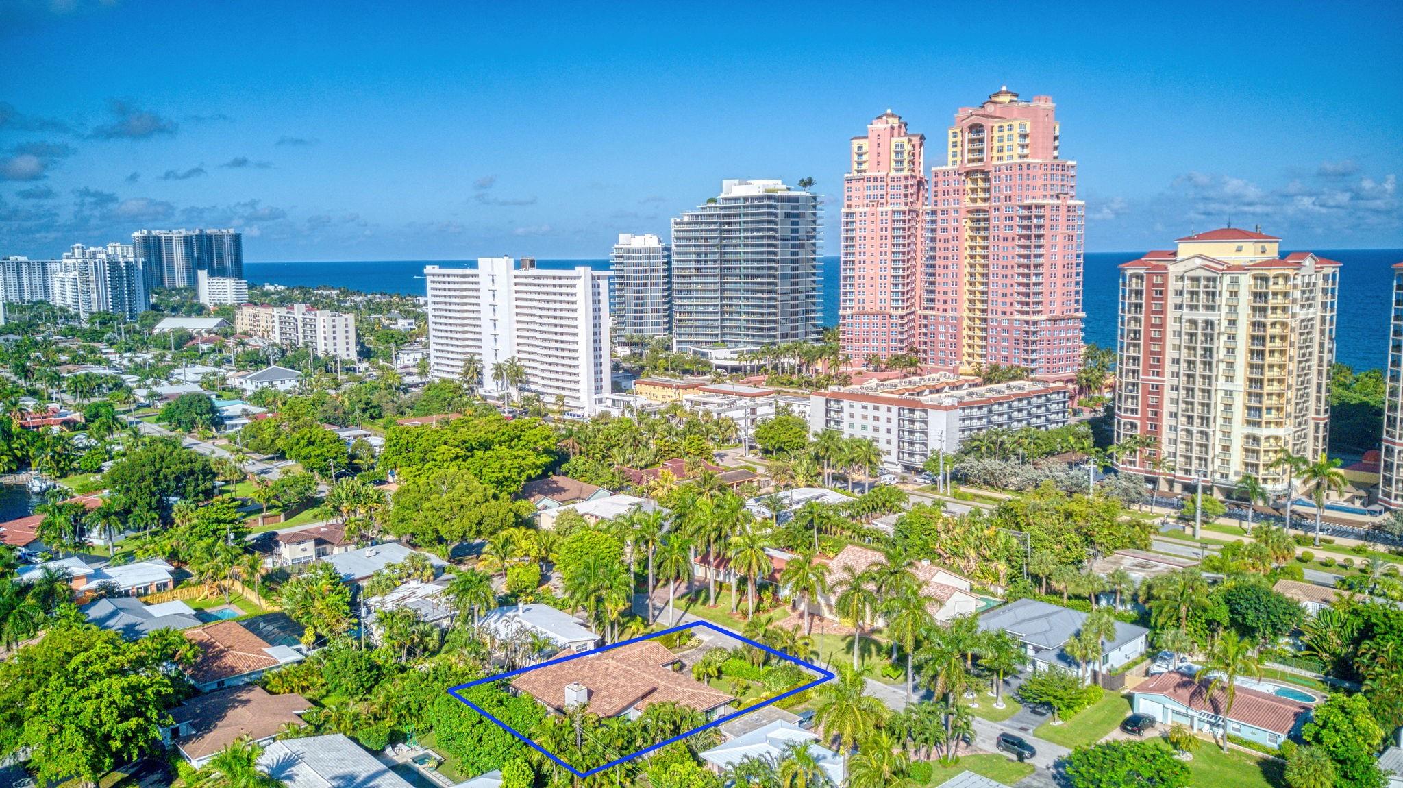 2013 NE 32nd Ave Fort Lauderdale, FL 33305