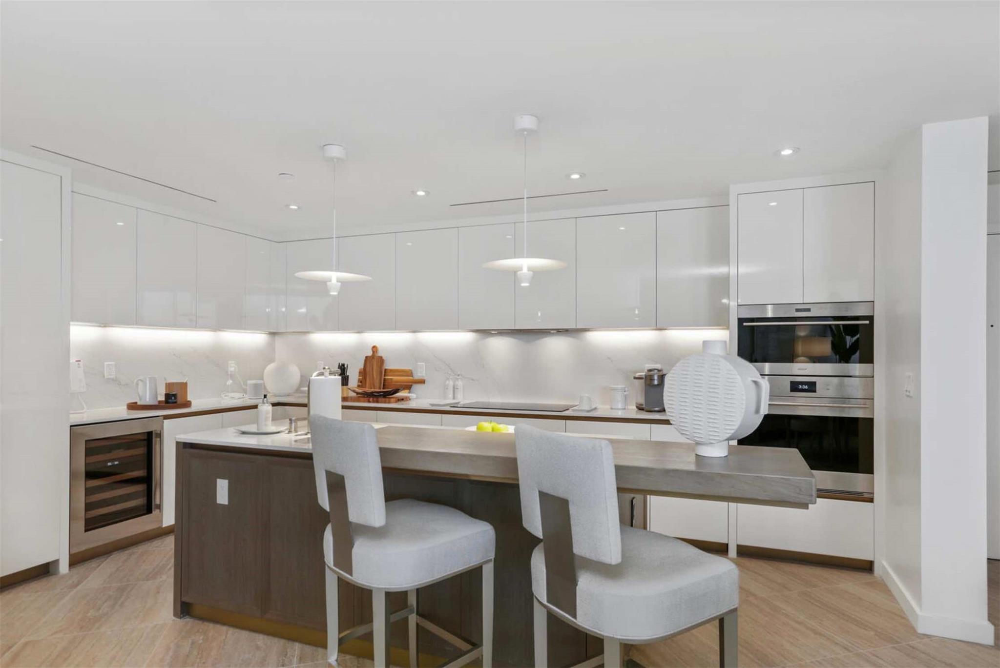 525 N Fort Lauderdale Bch Blvd #1103 Fort Lauderdale, FL 33304