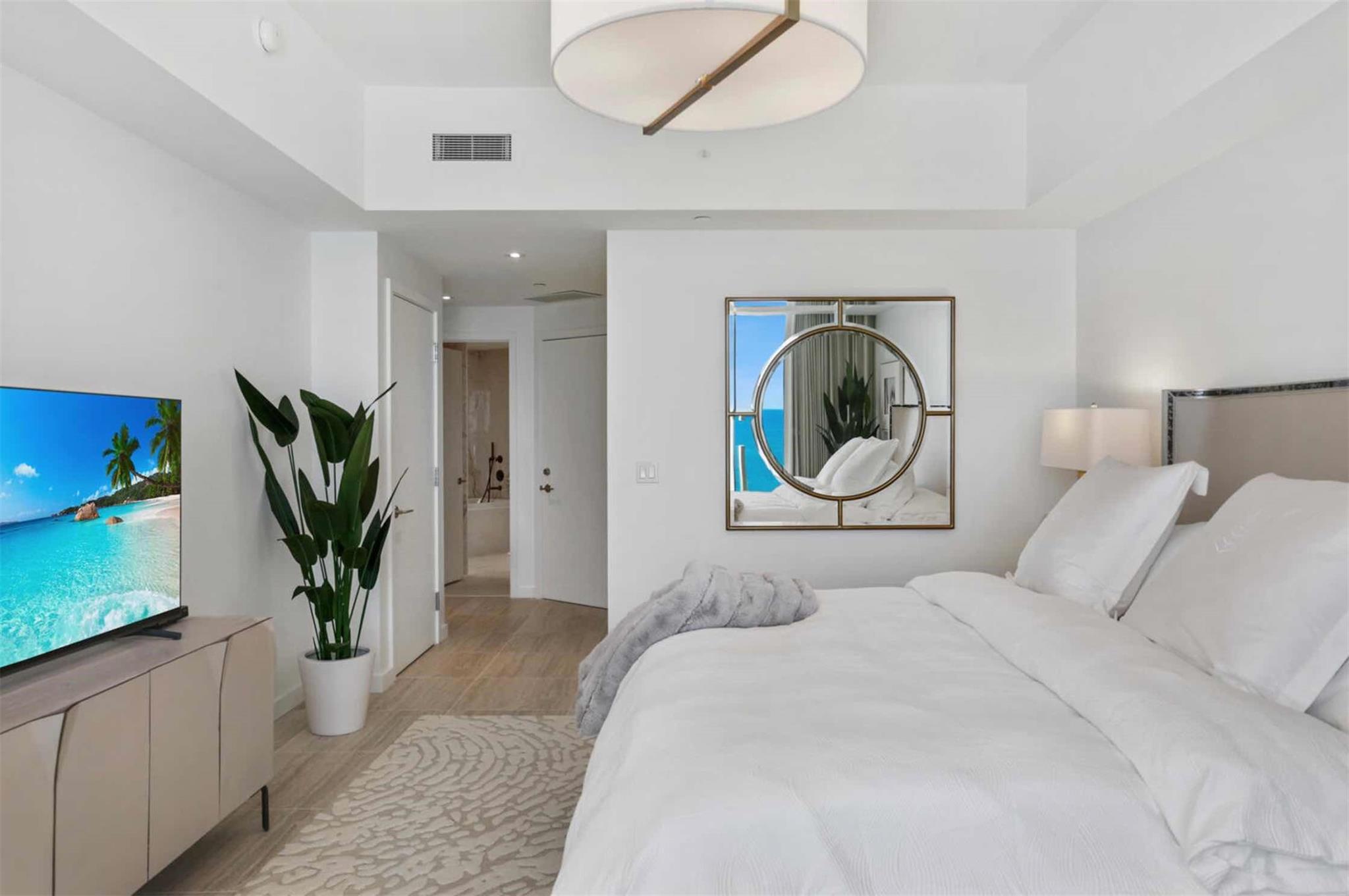 525 N Fort Lauderdale Bch Blvd #1103 Fort Lauderdale, FL 33304