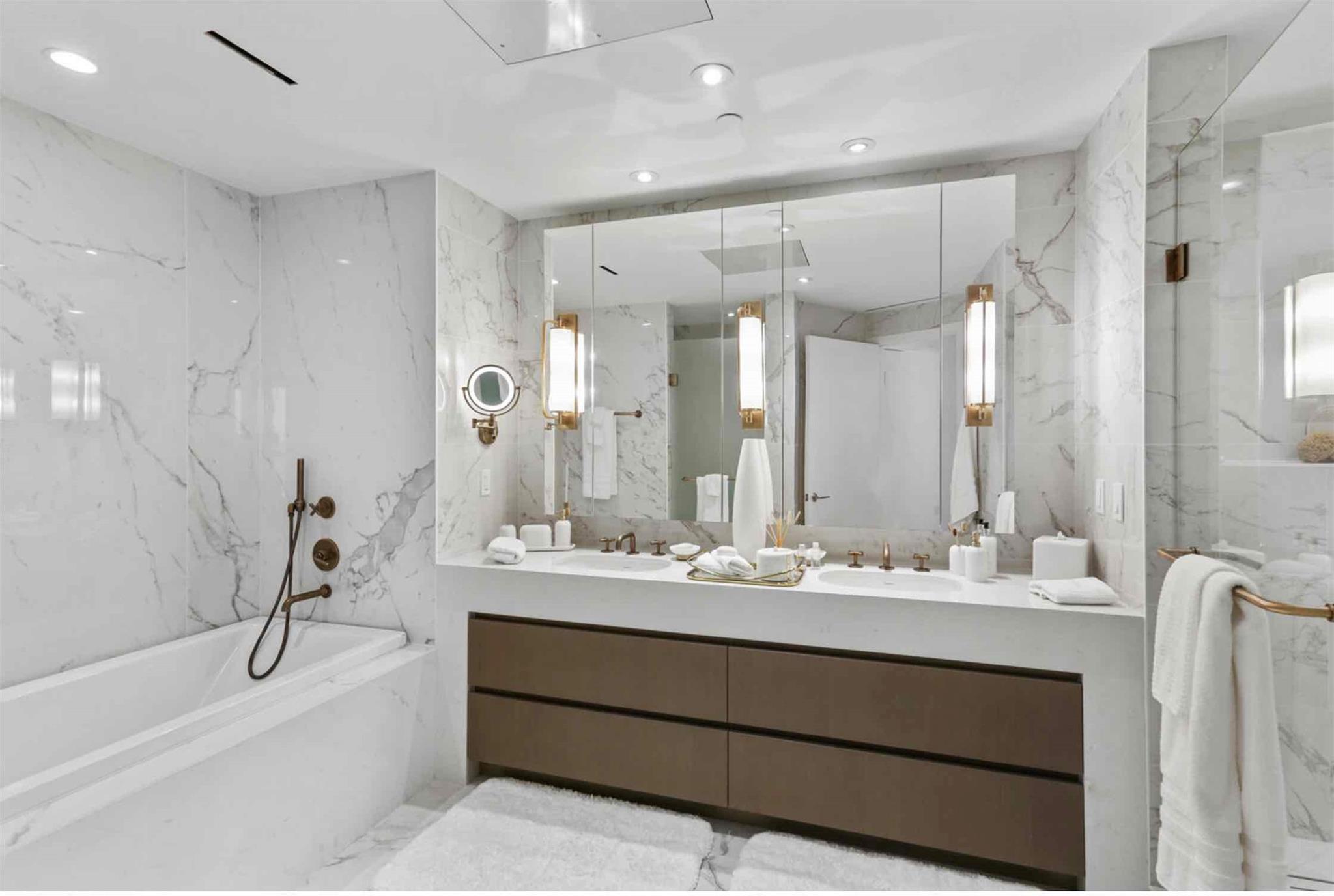 525 N Fort Lauderdale Bch Blvd #1103 Fort Lauderdale, FL 33304