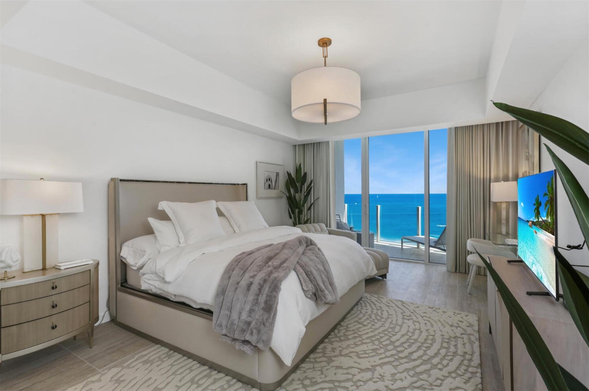 525 N Fort Lauderdale Bch Blvd #1103 Fort Lauderdale, FL 33304