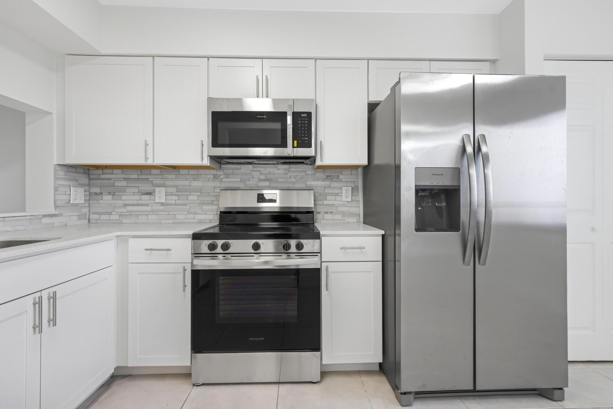 2200 S Cypress Bnd Dr #805