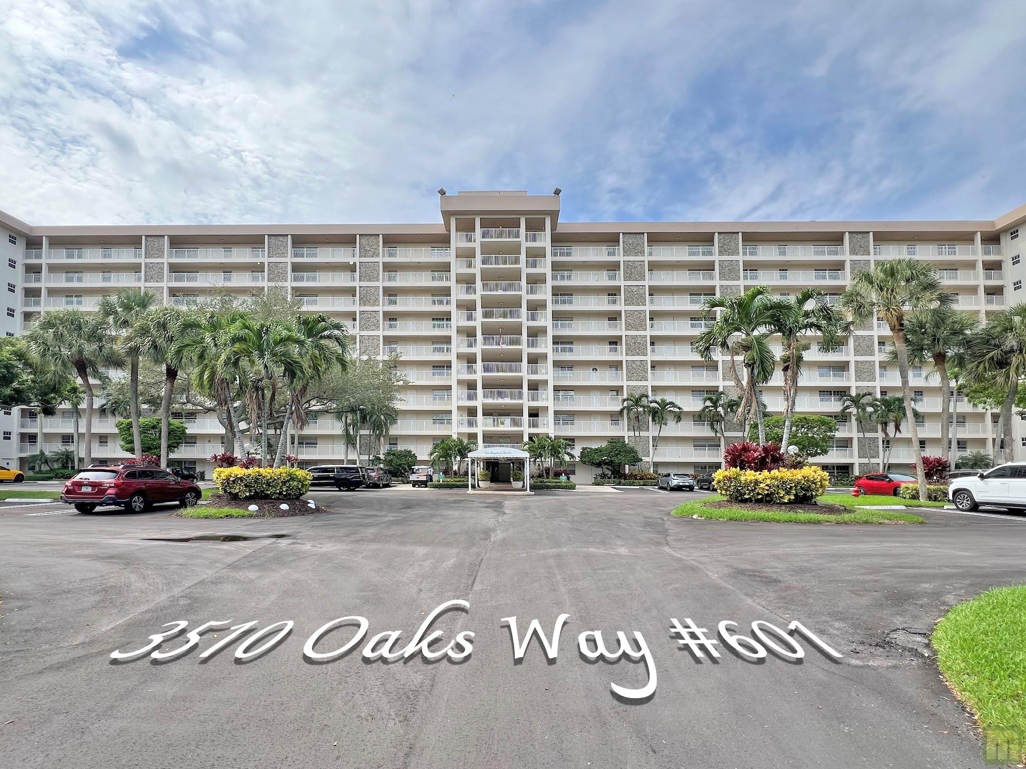 3510 Oaks Way #601