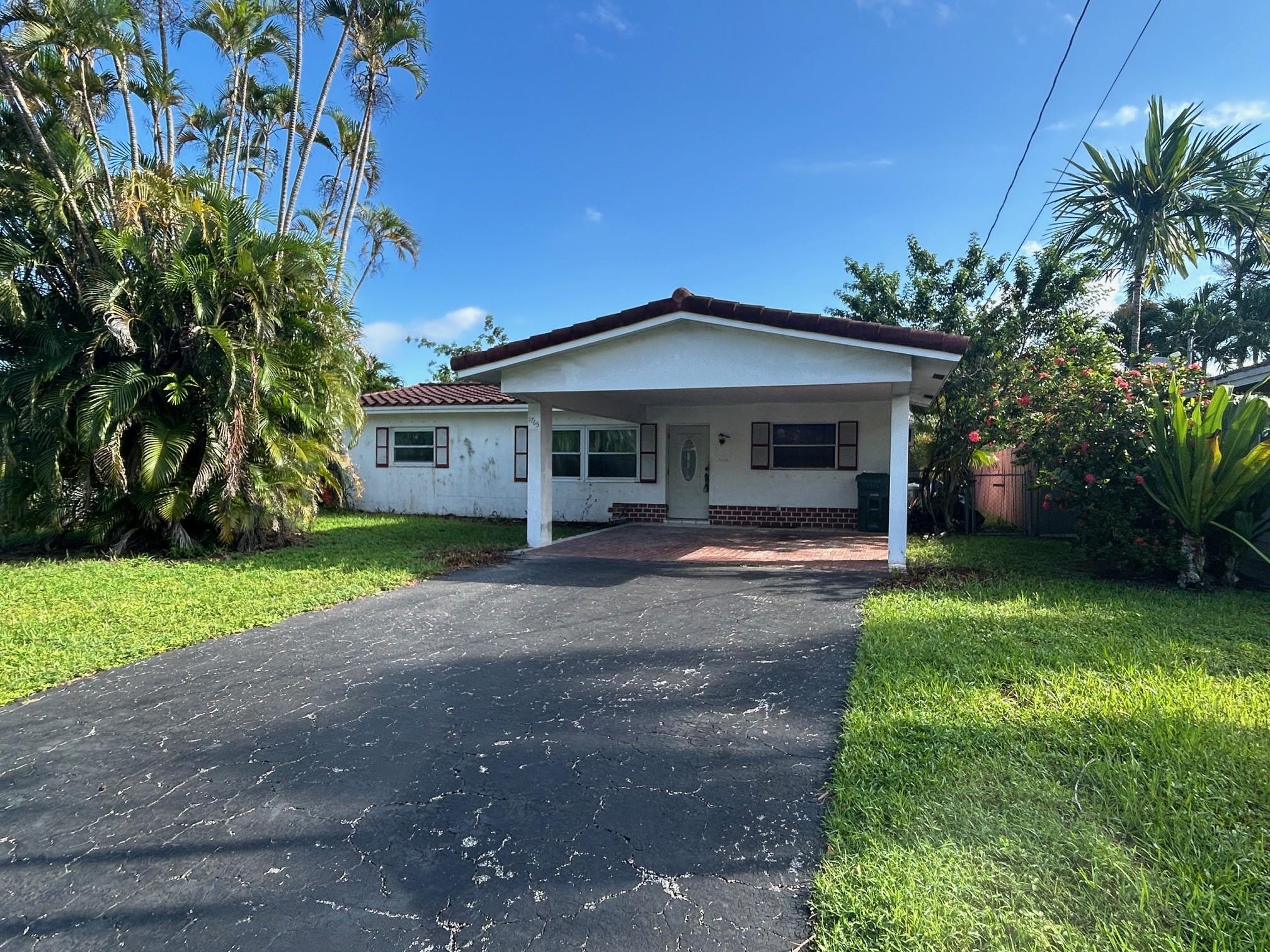 1765 NW 36th Ct