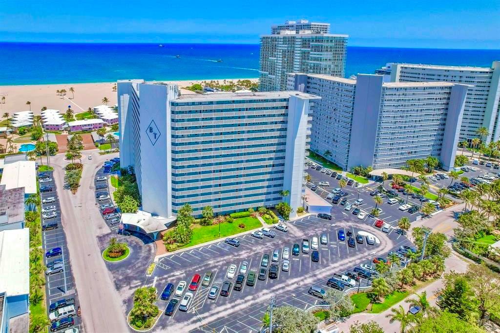 1900 S Ocean Dr #502