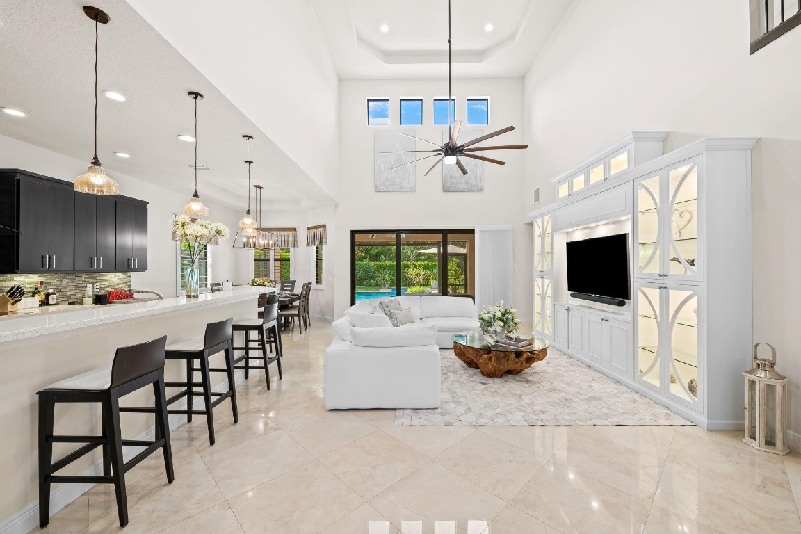 8291 Canopy Parkland, FL 33076