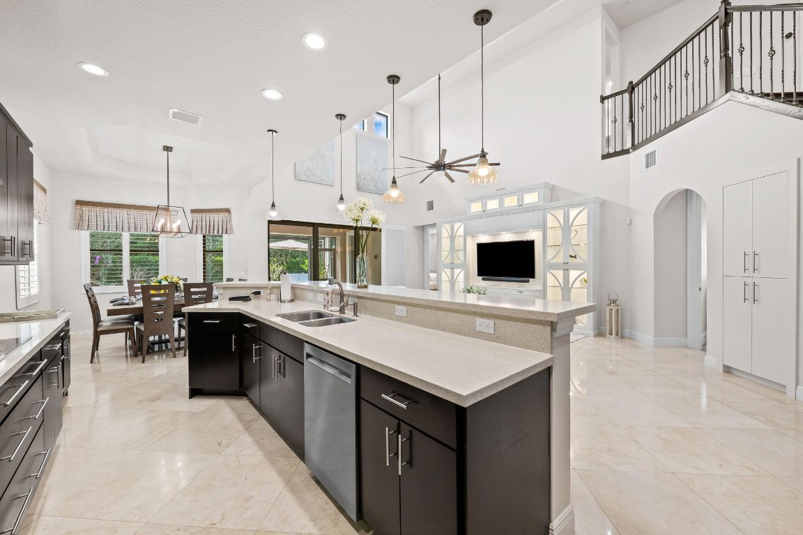 8291 Canopy Parkland, FL 33076