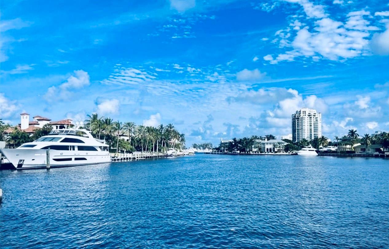 23 Isla Bahia Dr Fort Lauderdale, FL 33316