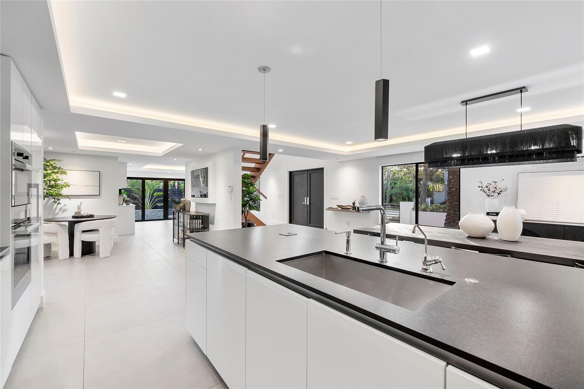 500 NE 14th Ave Fort Lauderdale, FL 33301