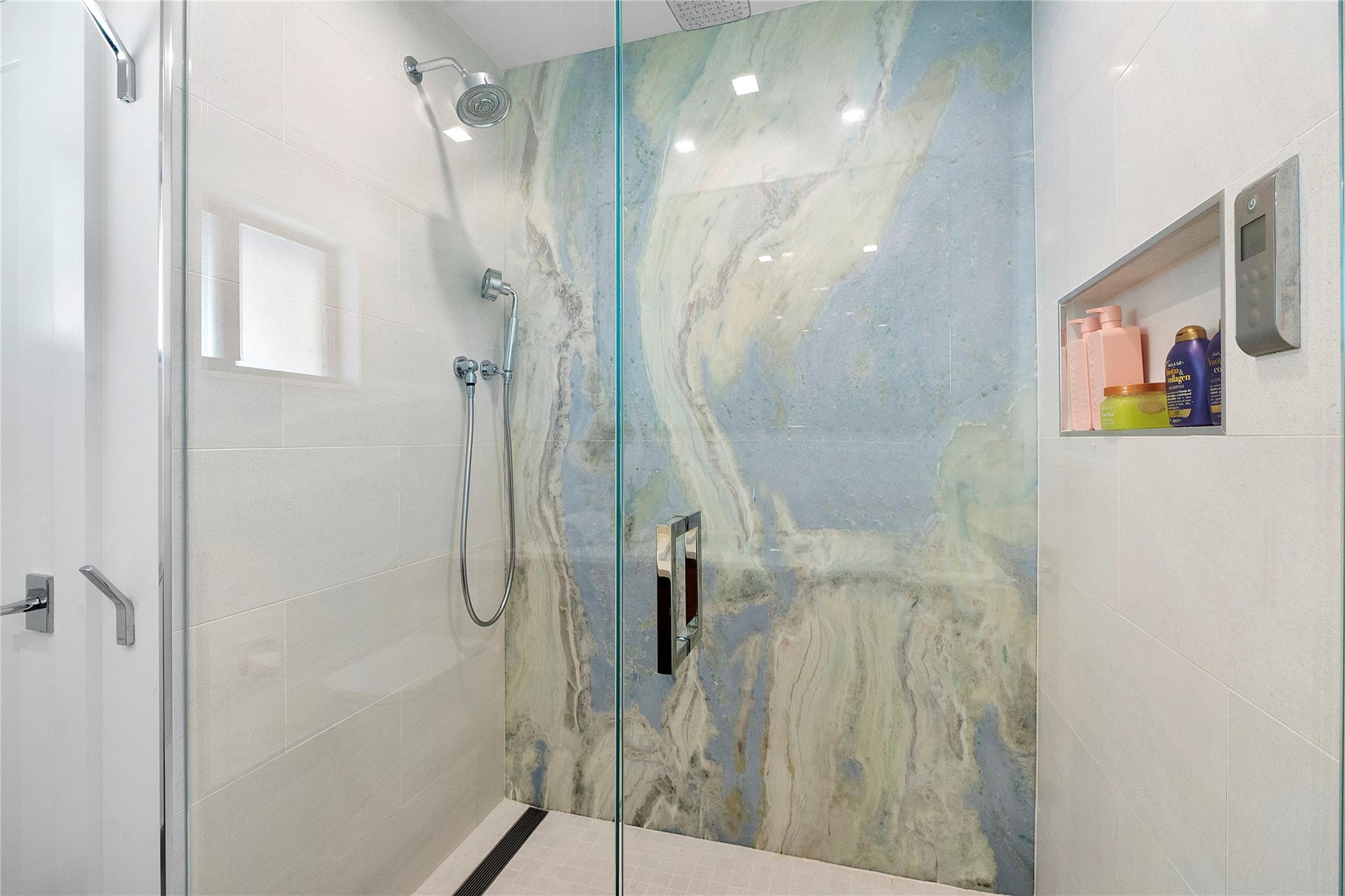 500 NE 14th Ave Fort Lauderdale, FL 33301