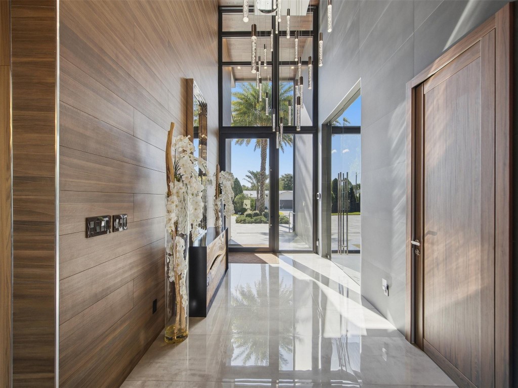 2213 NE 37th Dr Fort Lauderdale, FL 33308