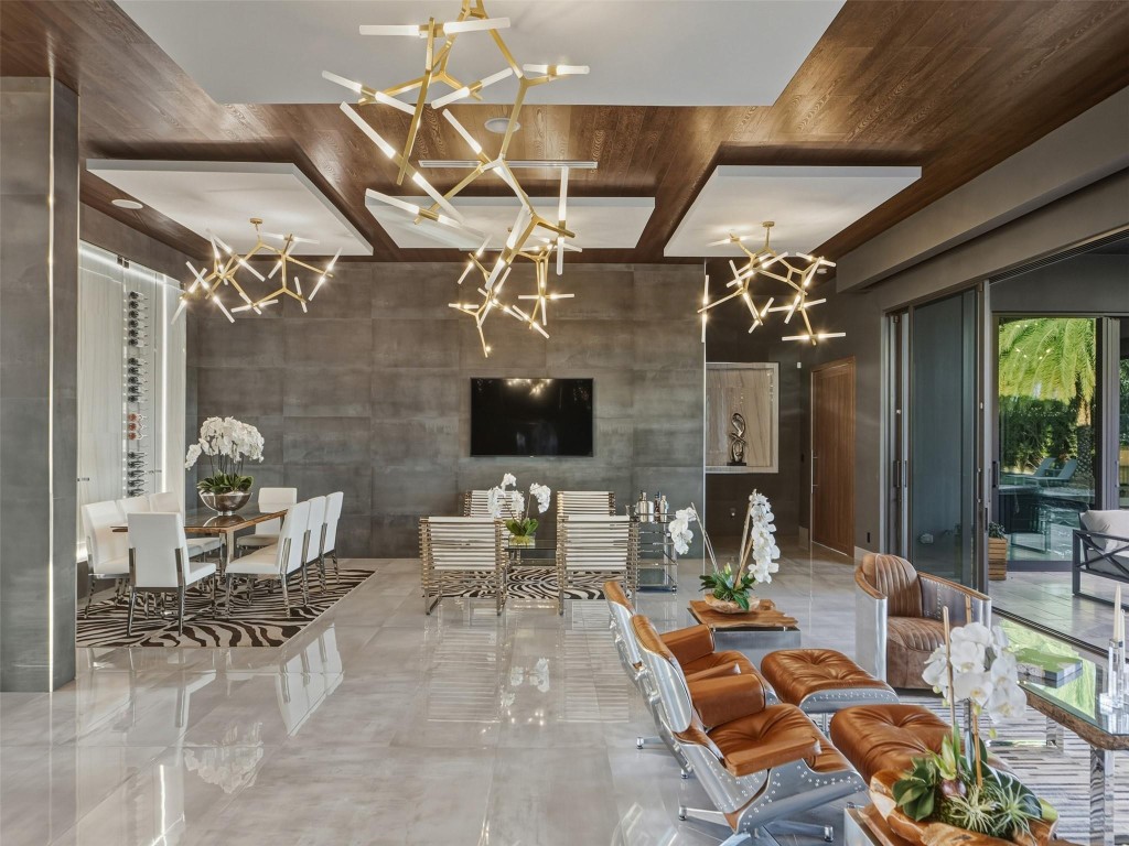 2213 NE 37th Dr Fort Lauderdale, FL 33308