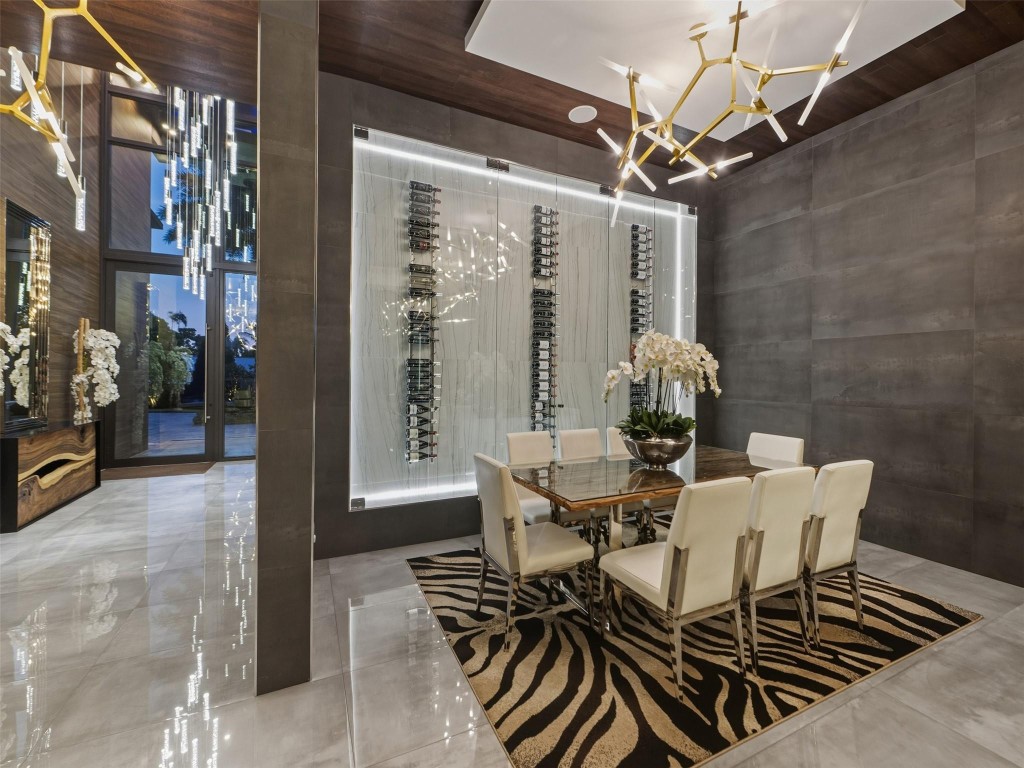 2213 NE 37th Dr Fort Lauderdale, FL 33308