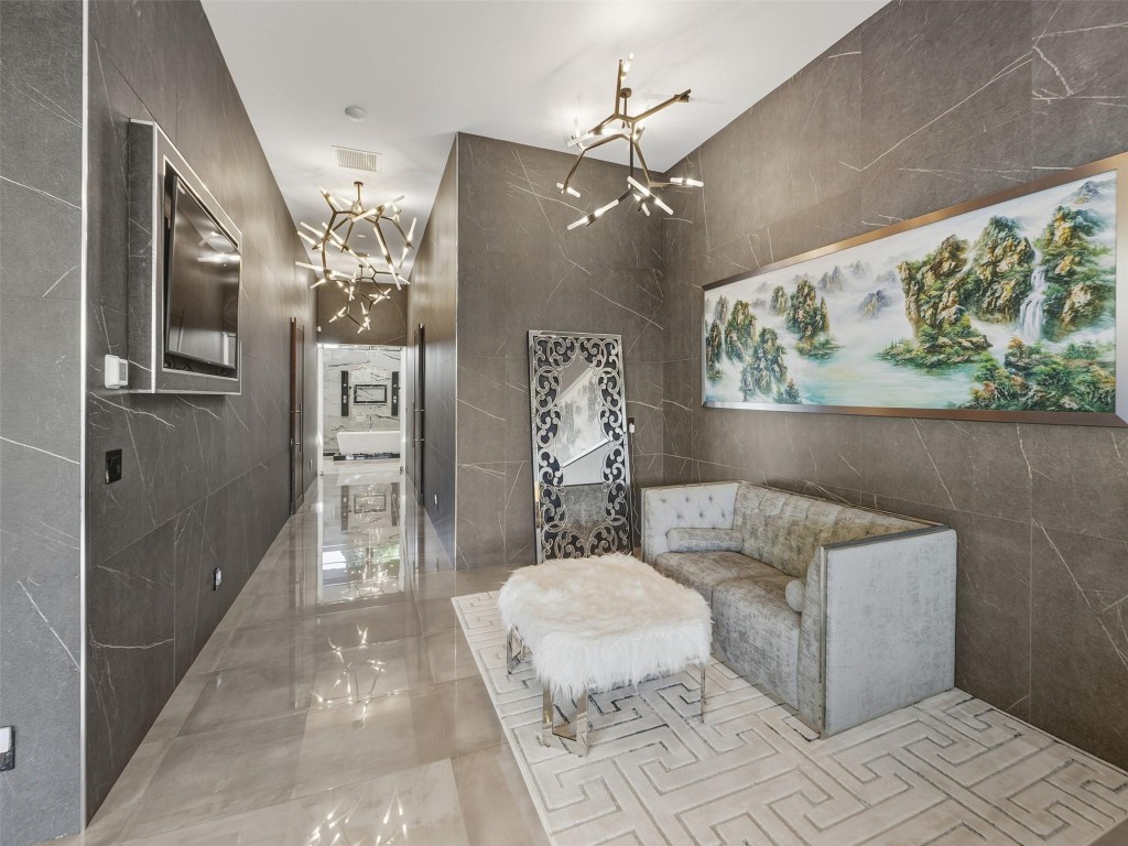 2213 NE 37th Dr Fort Lauderdale, FL 33308