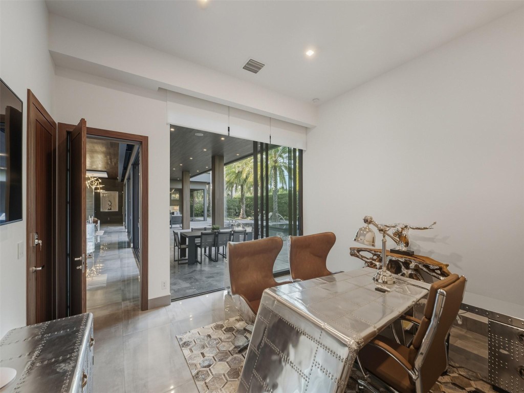 2213 NE 37th Dr Fort Lauderdale, FL 33308