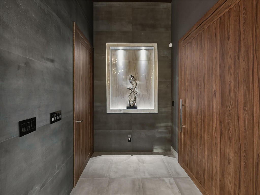 2213 NE 37th Dr Fort Lauderdale, FL 33308