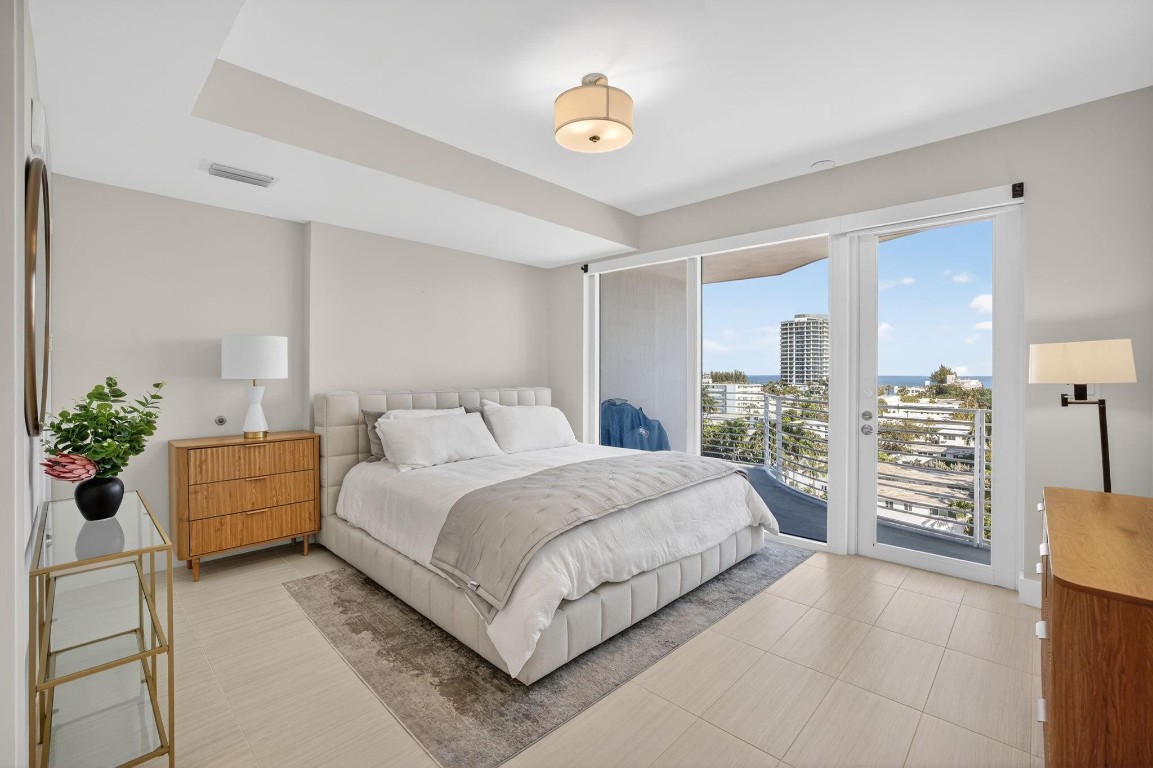 612 Bayshore #702 Fort Lauderdale, FL 33304